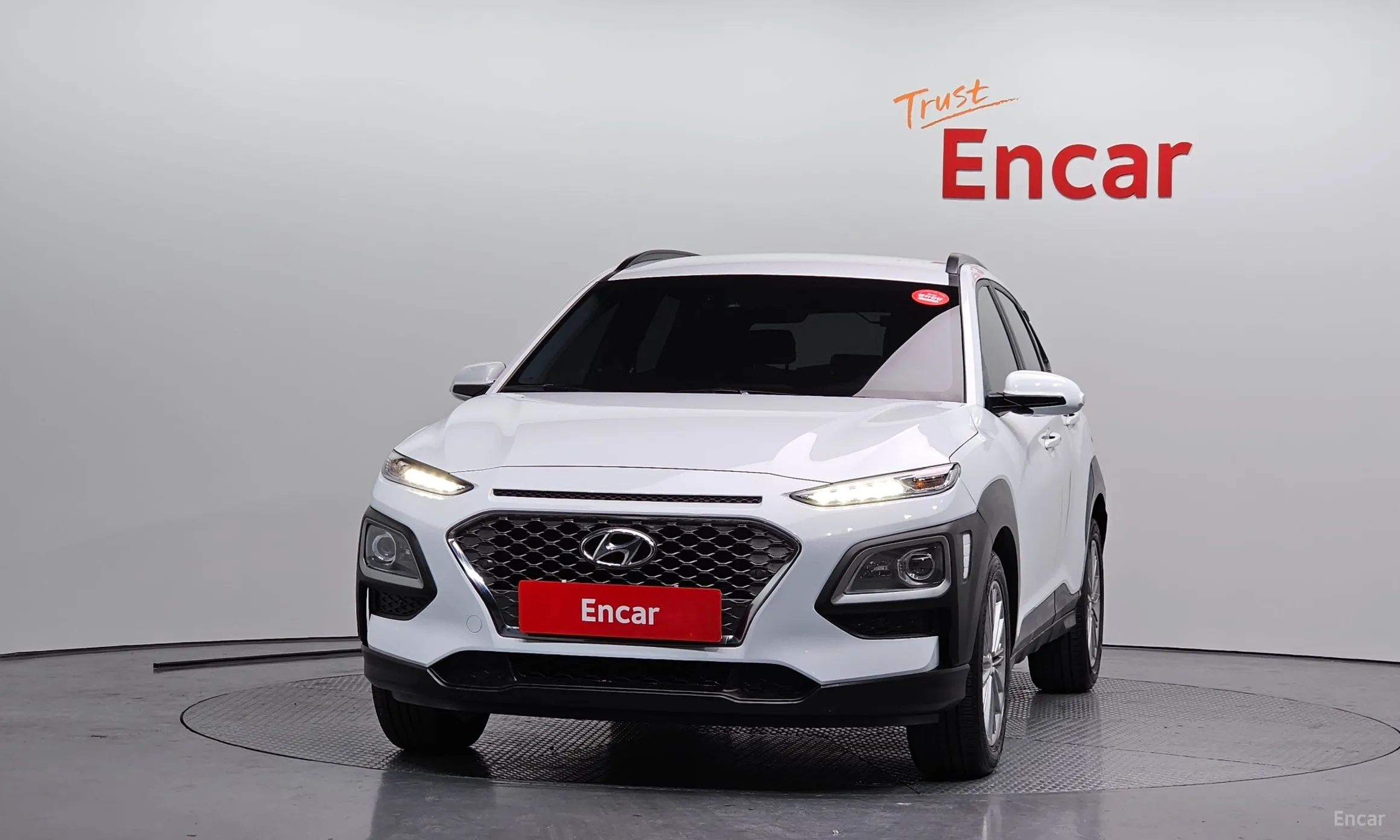 Hyundai Kona превью 3