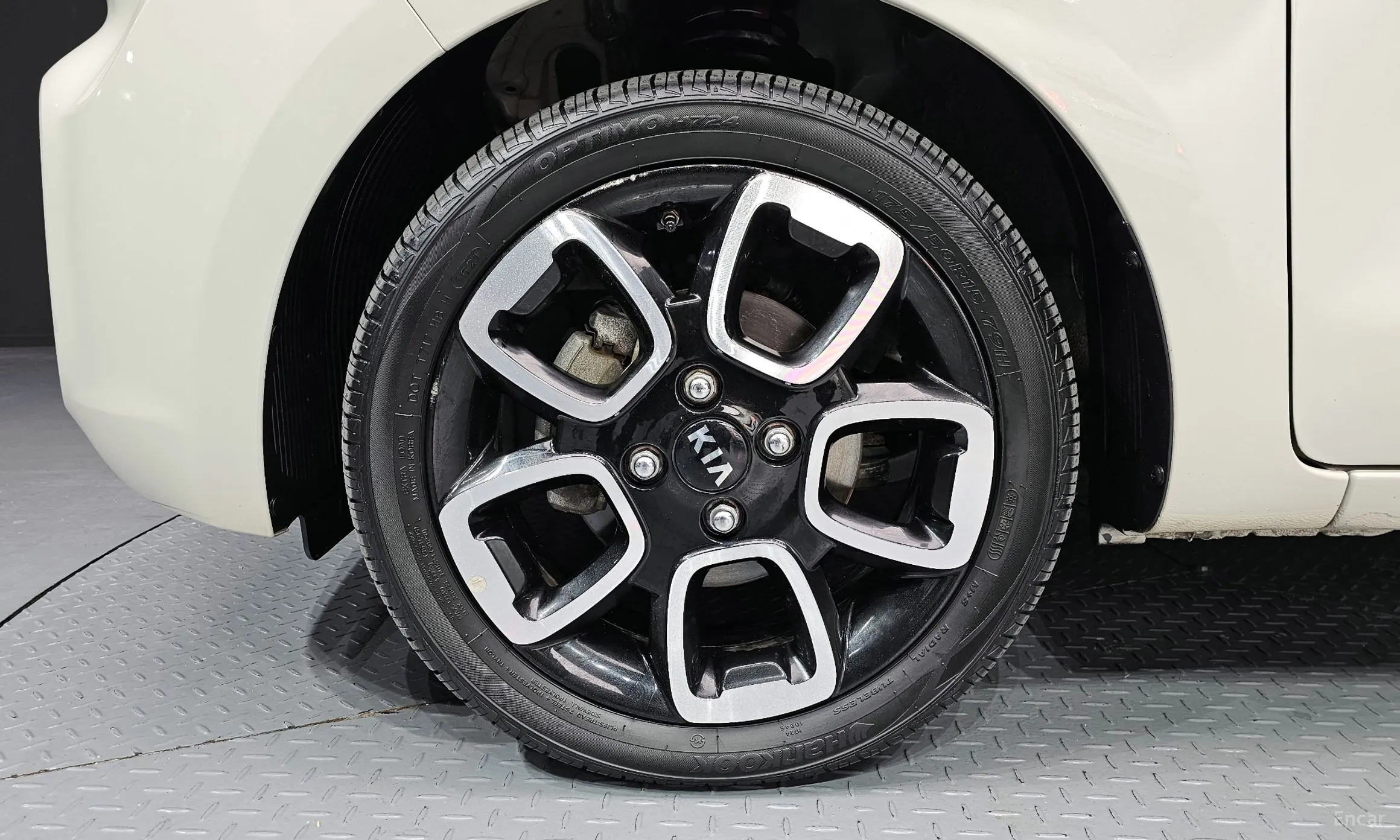 Kia Ray превью 5