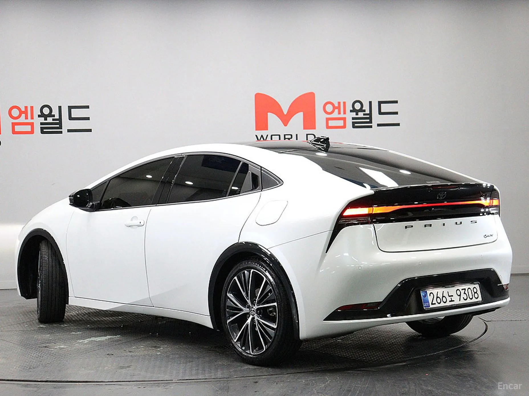 Toyota Prius 5th Generation превью 4