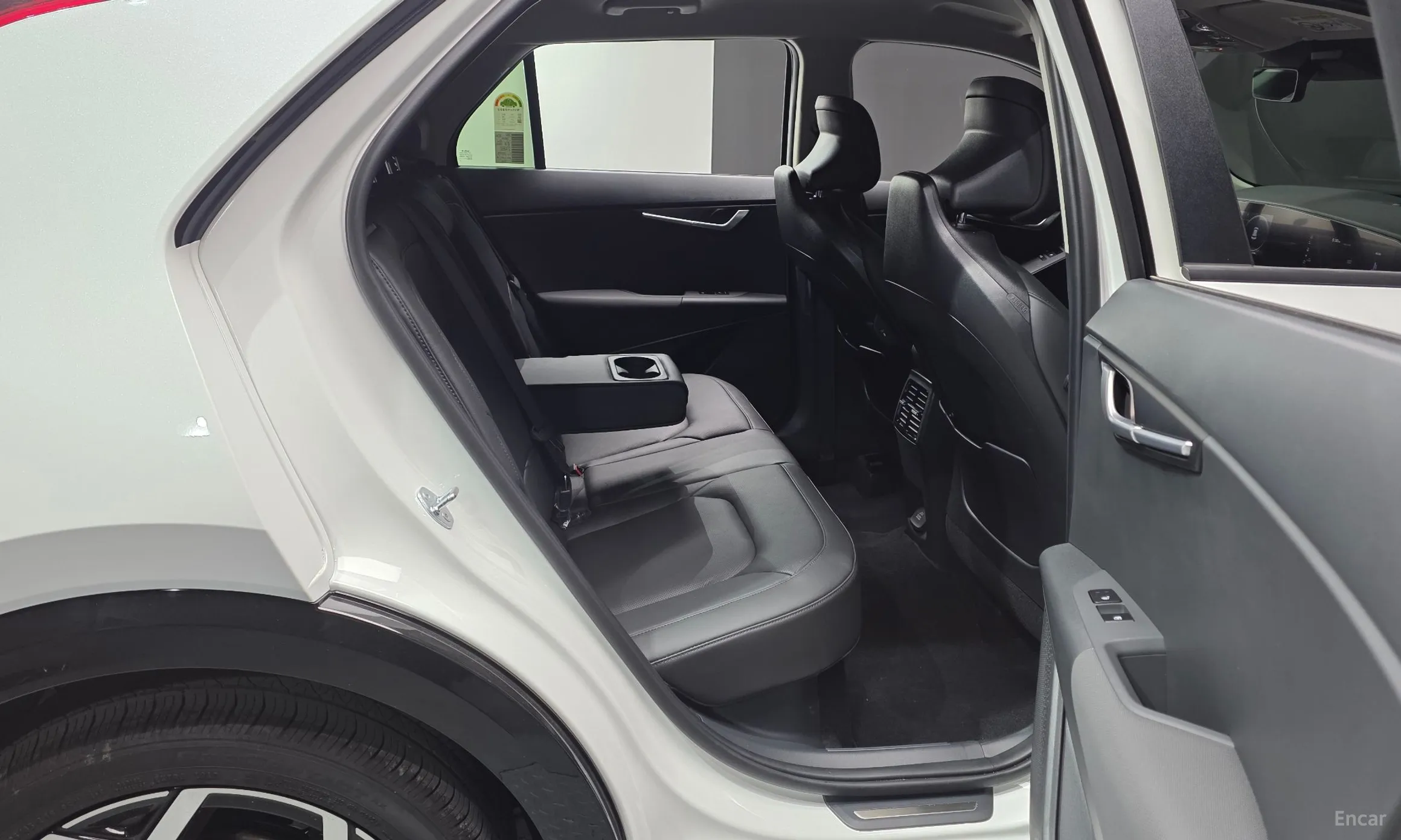 Kia Niro превью 12