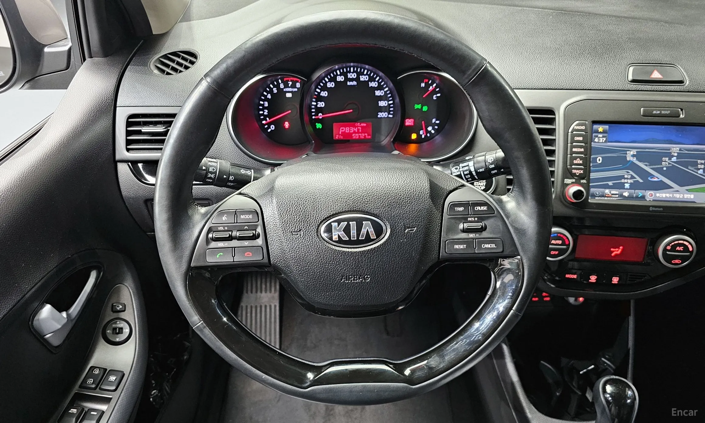 Kia Morning превью 13
