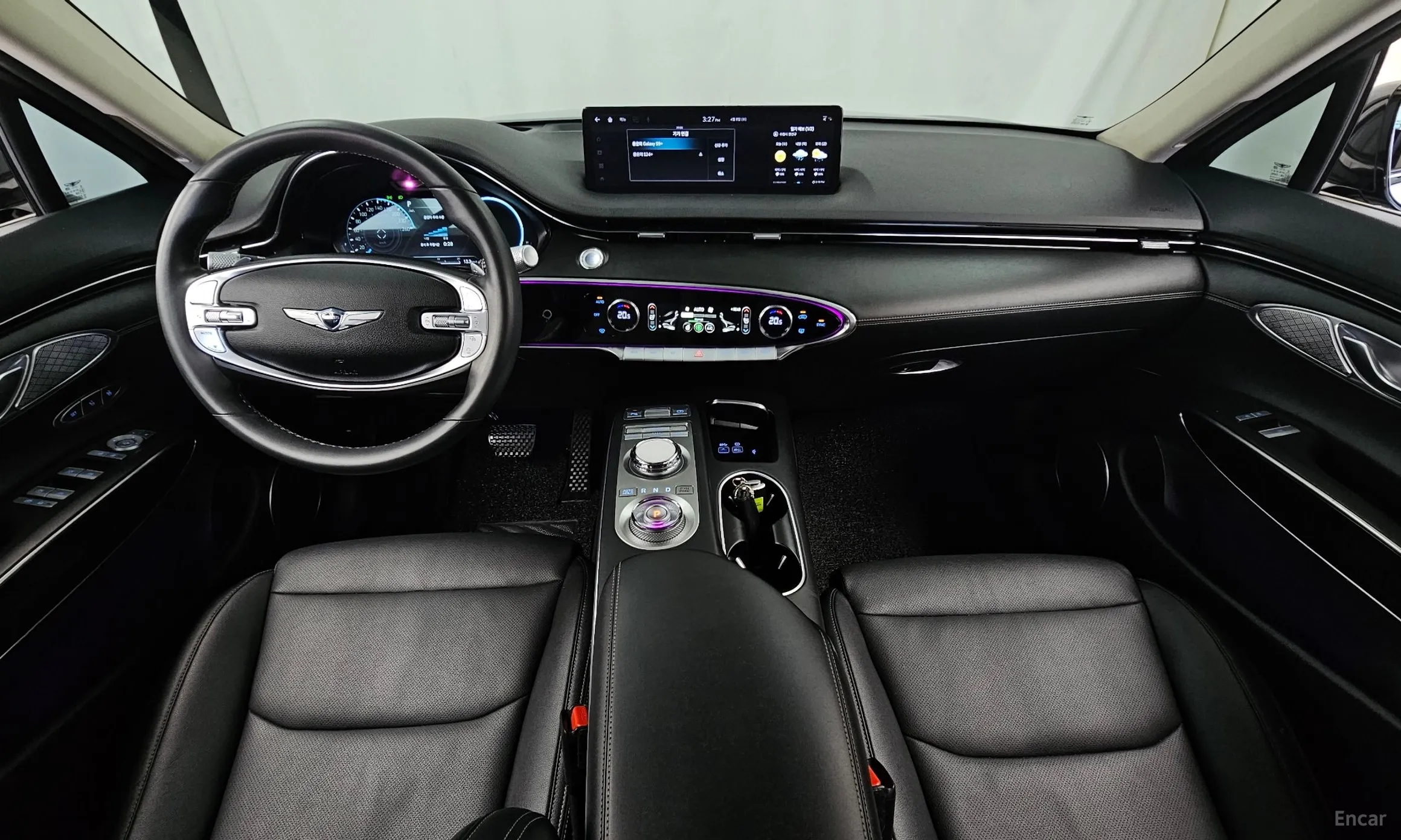 Genesis GV70 превью 7