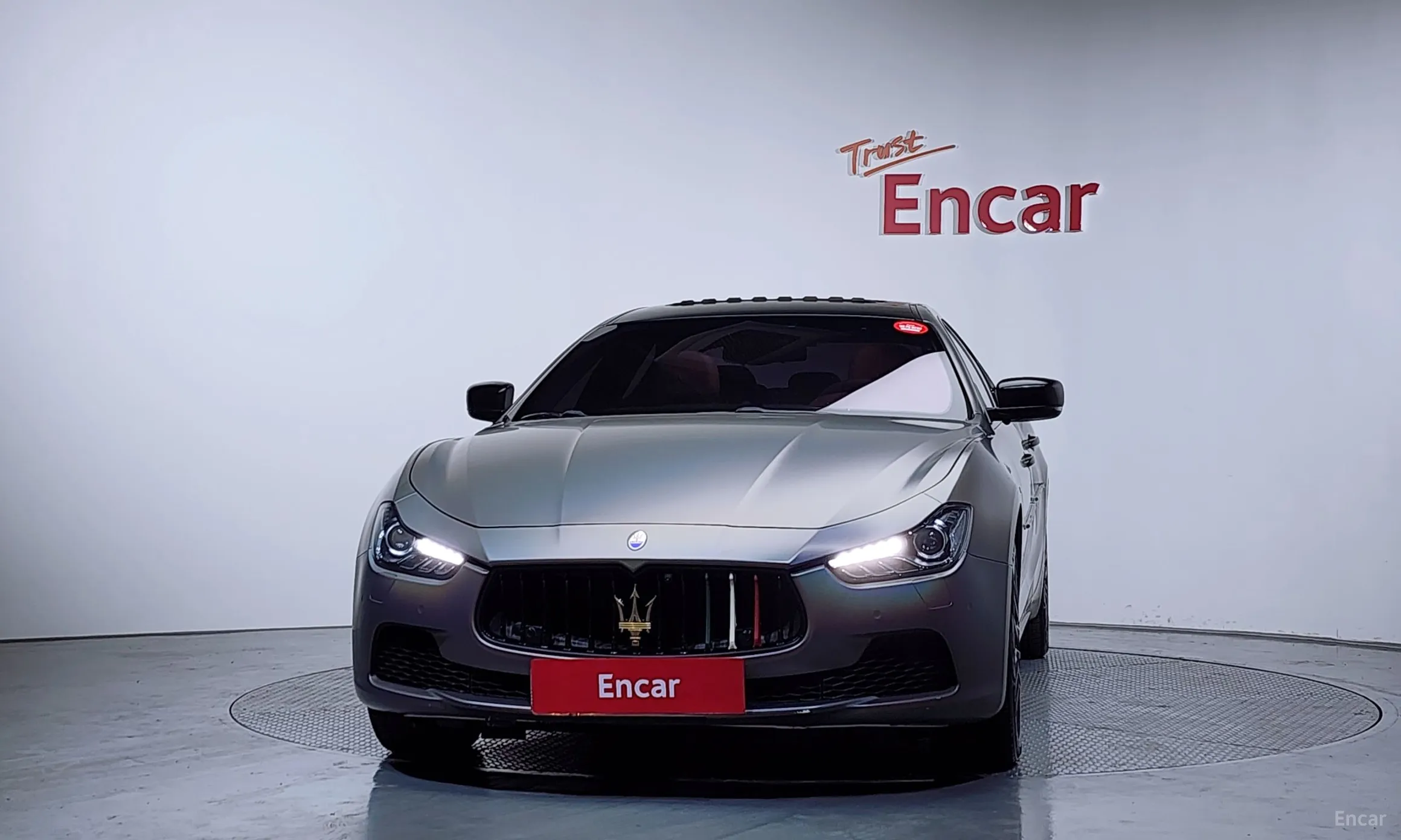 Maserati Ghibli превью 3
