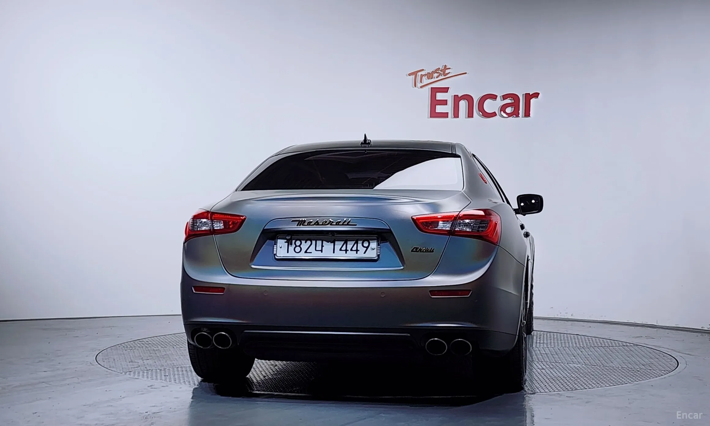 Maserati Ghibli превью 4