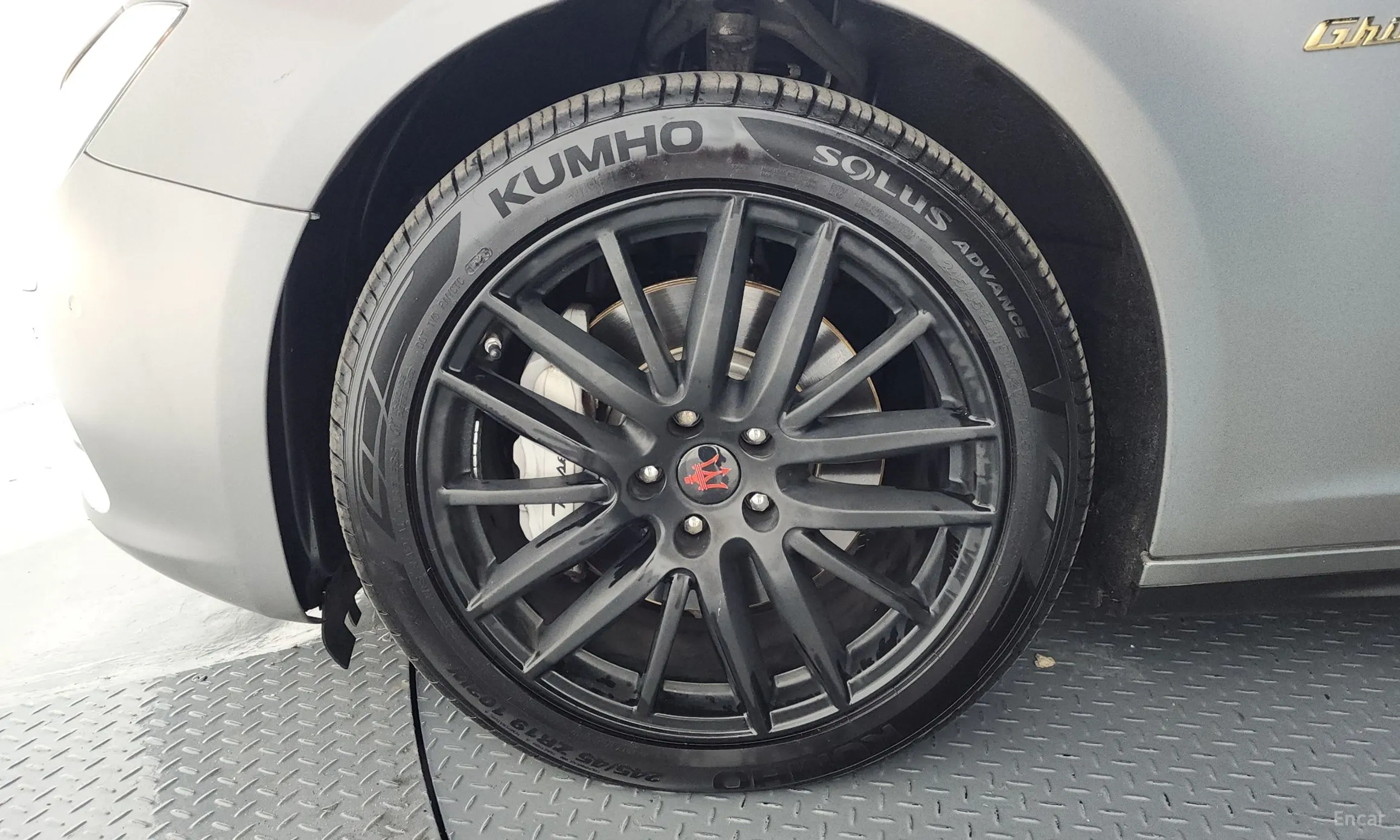 Maserati Ghibli превью 5