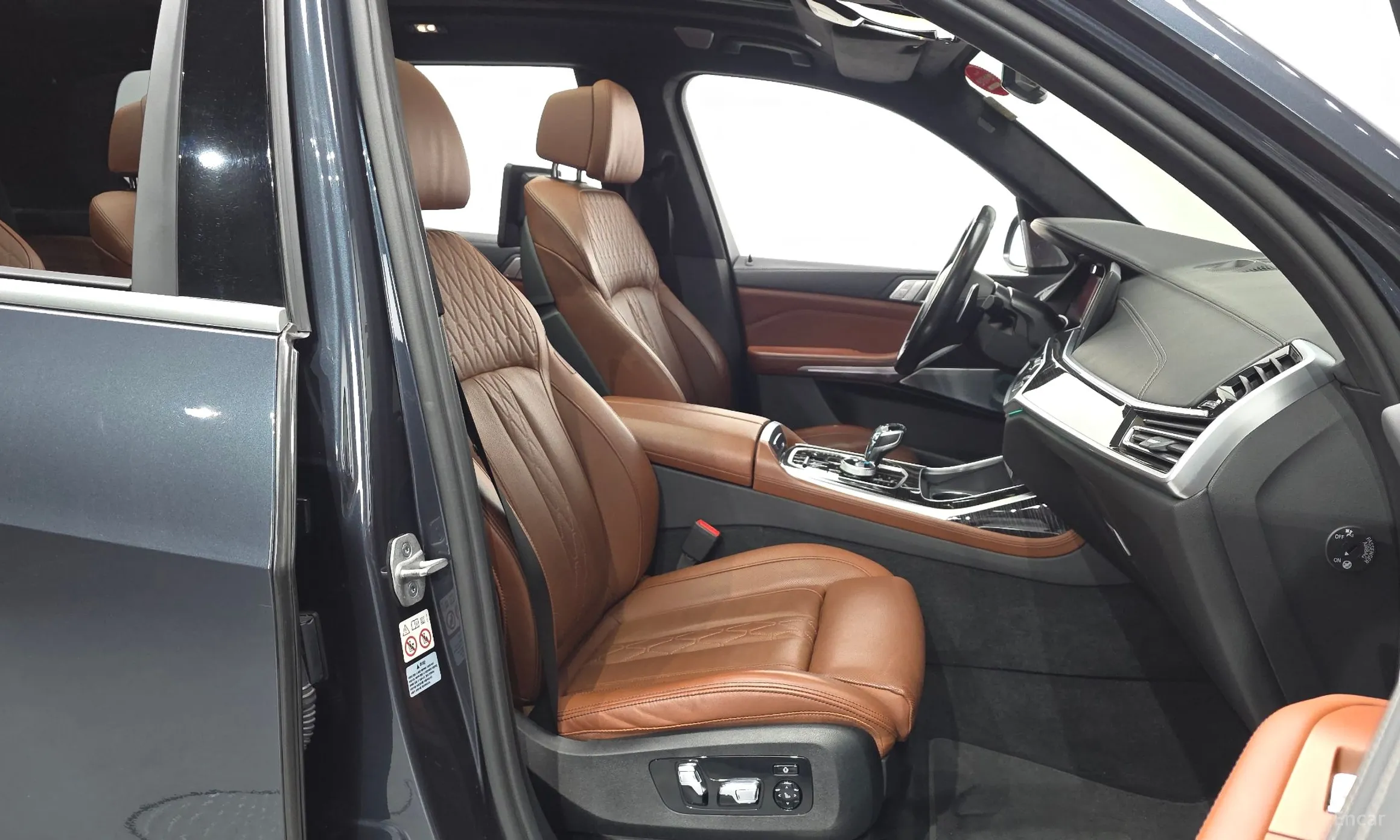 BMW X7 (G07) превью 11