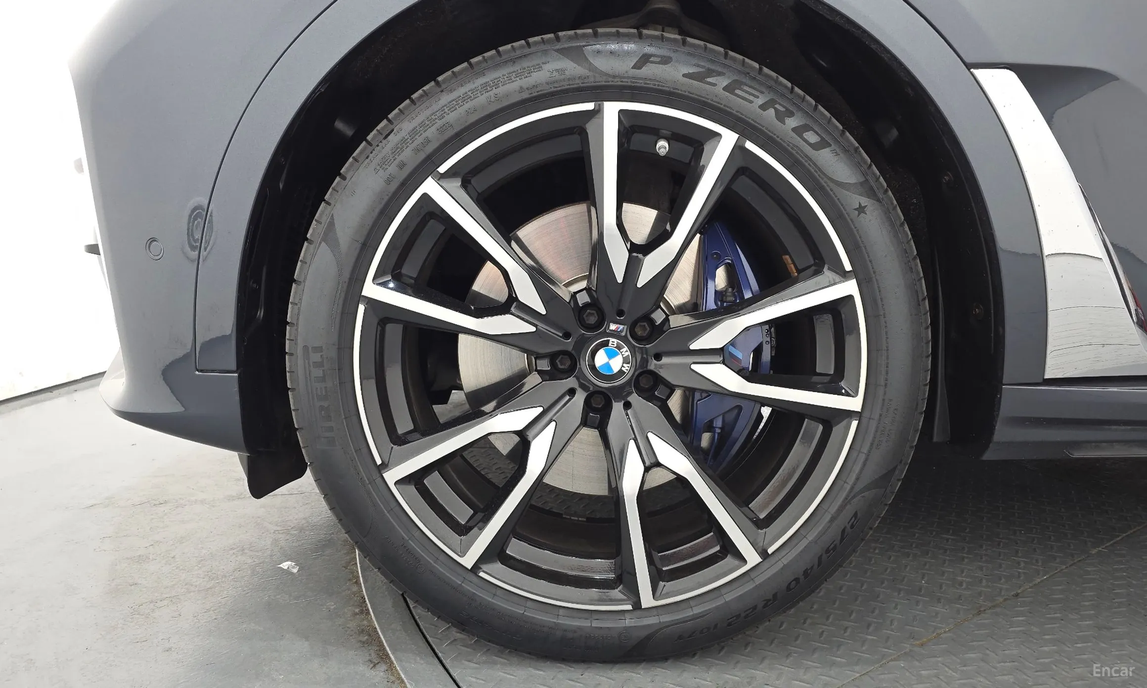 BMW X7 (G07) превью 5