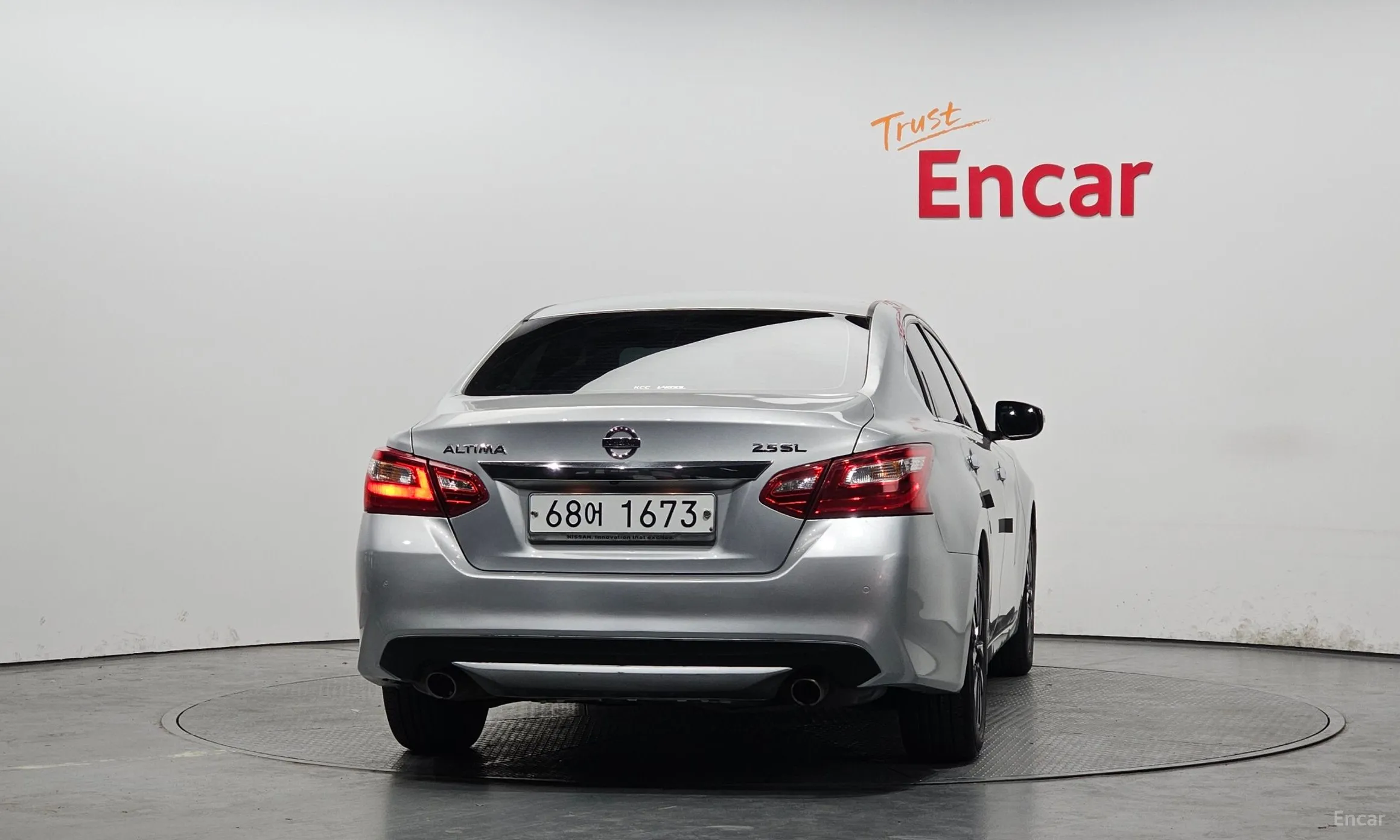 Nissan Altima превью 4
