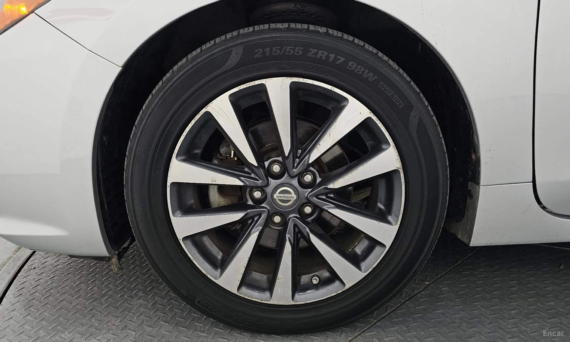 Nissan Altima превью 5