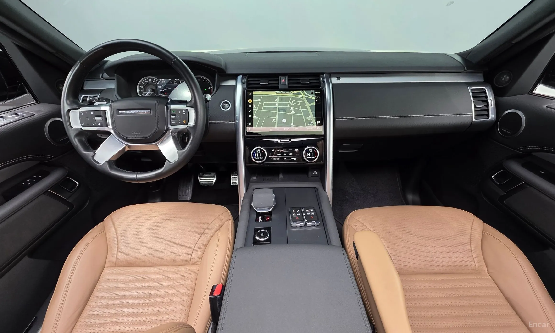 Land Rover Discovery 5 превью 7