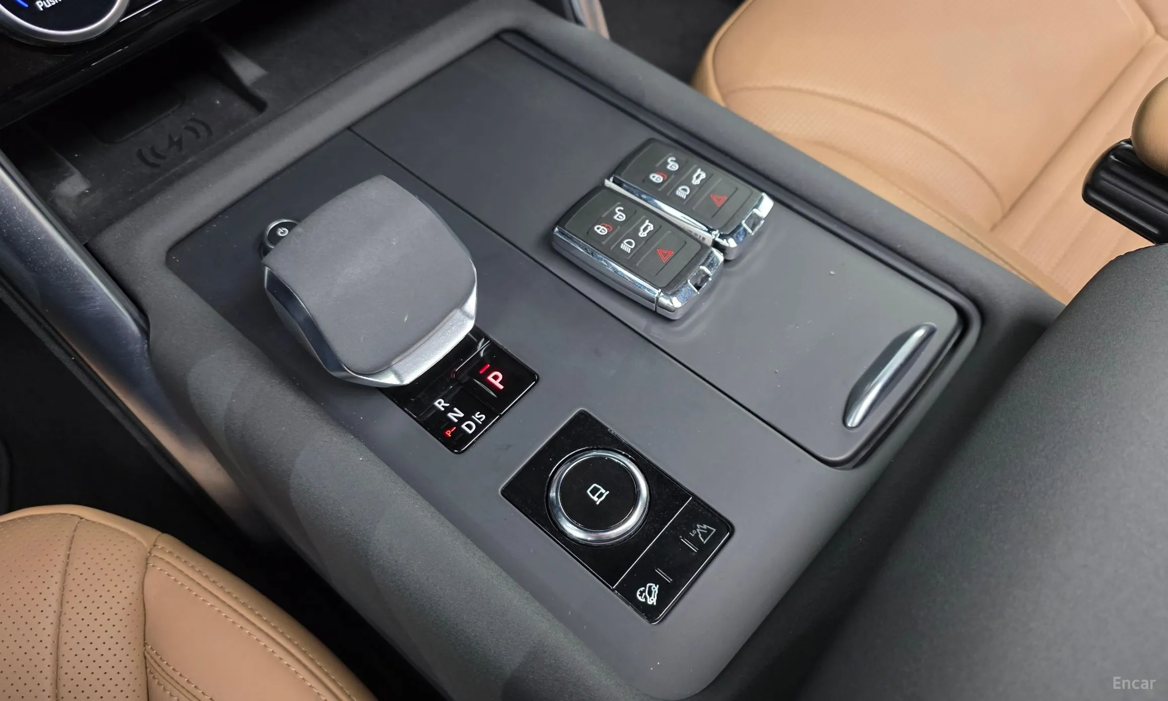 Land Rover Discovery 5 превью 9