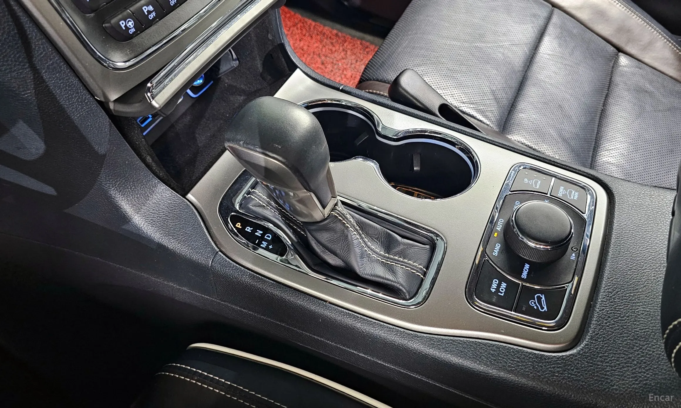 Jeep Grand Cherokee превью 9