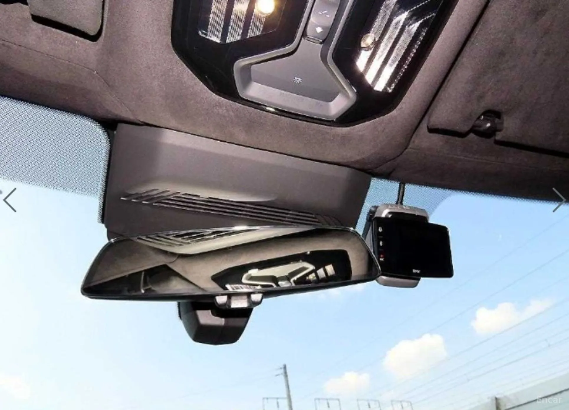 BMW 7 Series (G70) превью 12