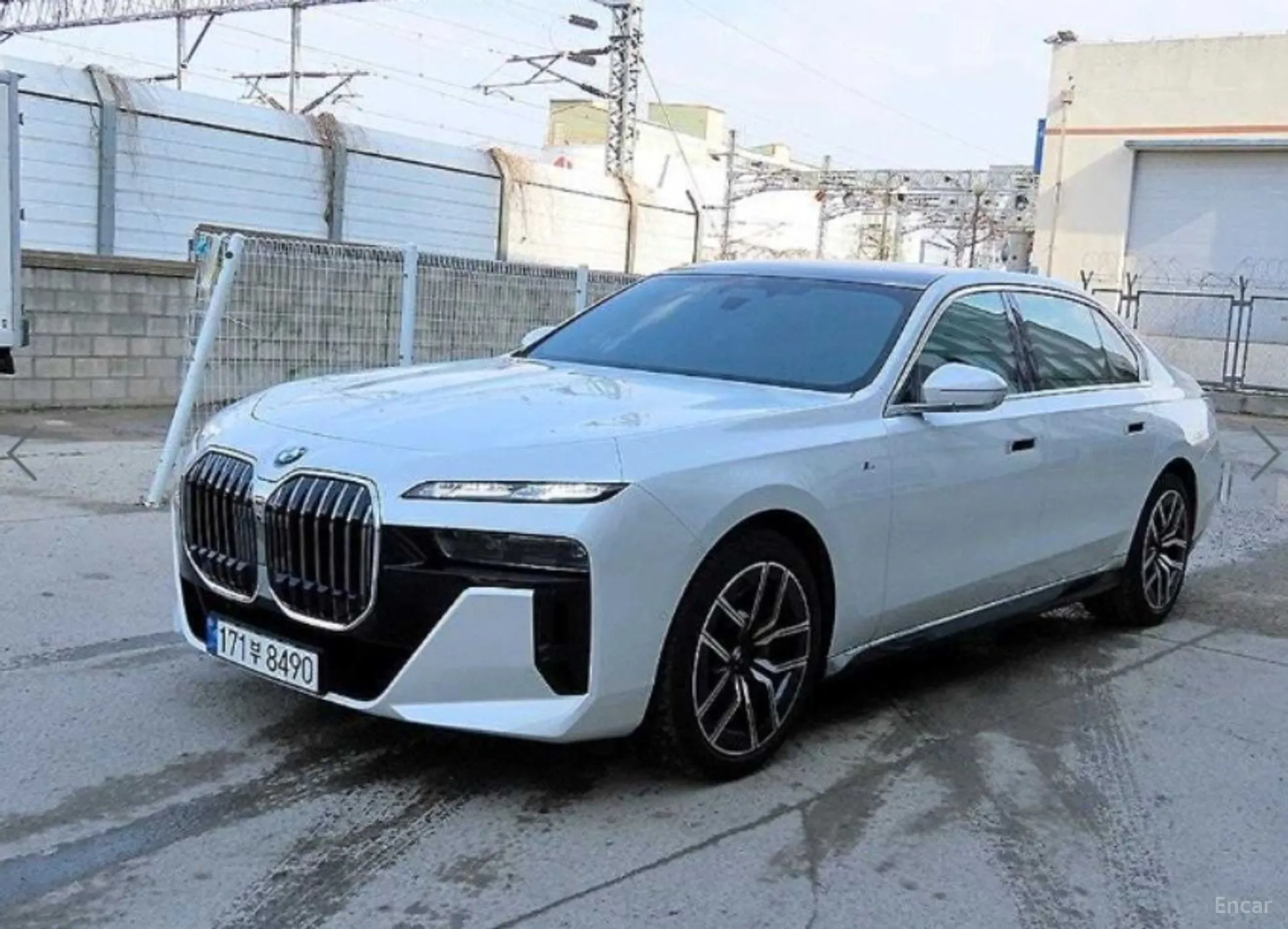 BMW 7 Series (G70)