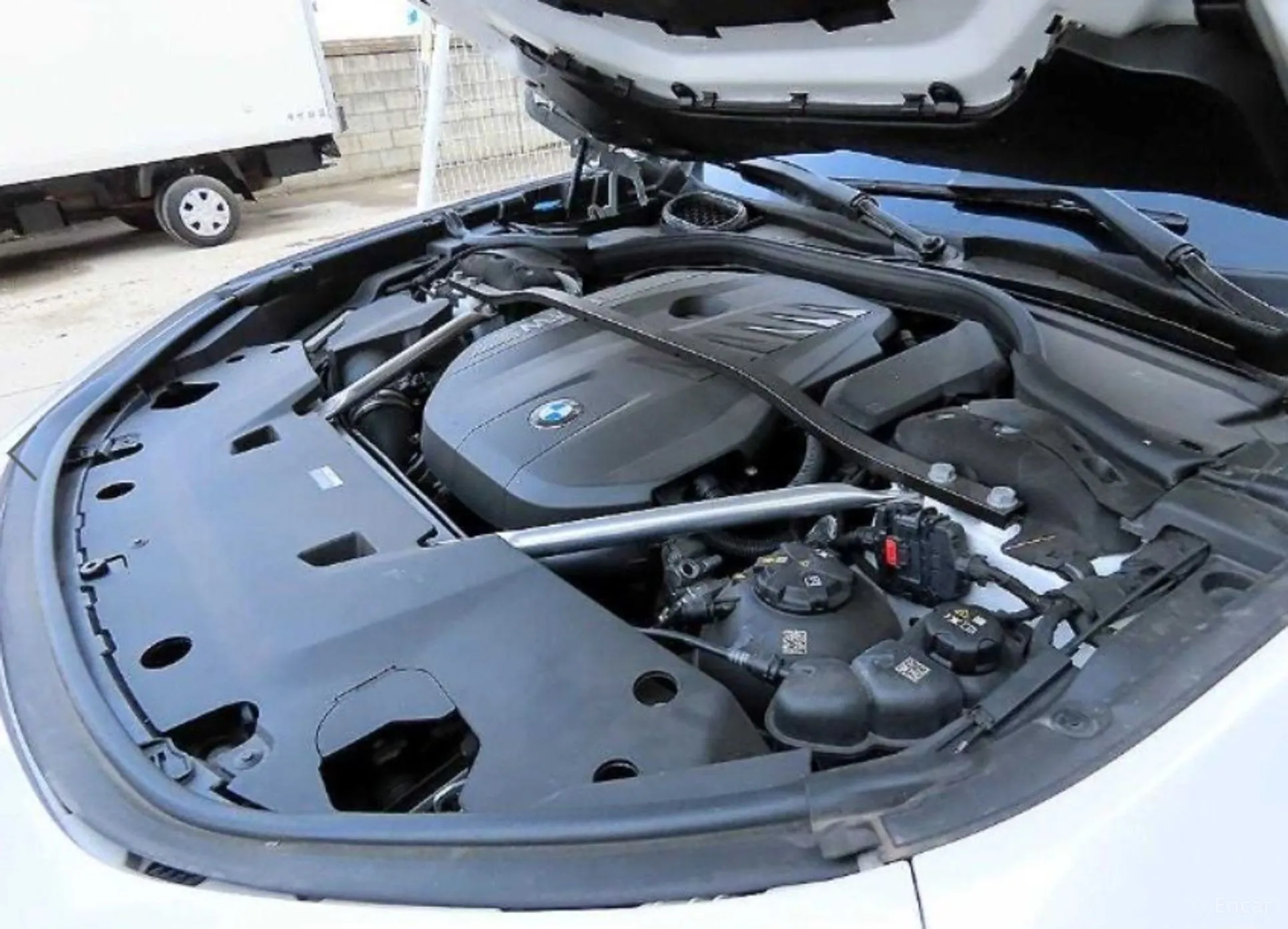 BMW 7 Series (G70) превью 19