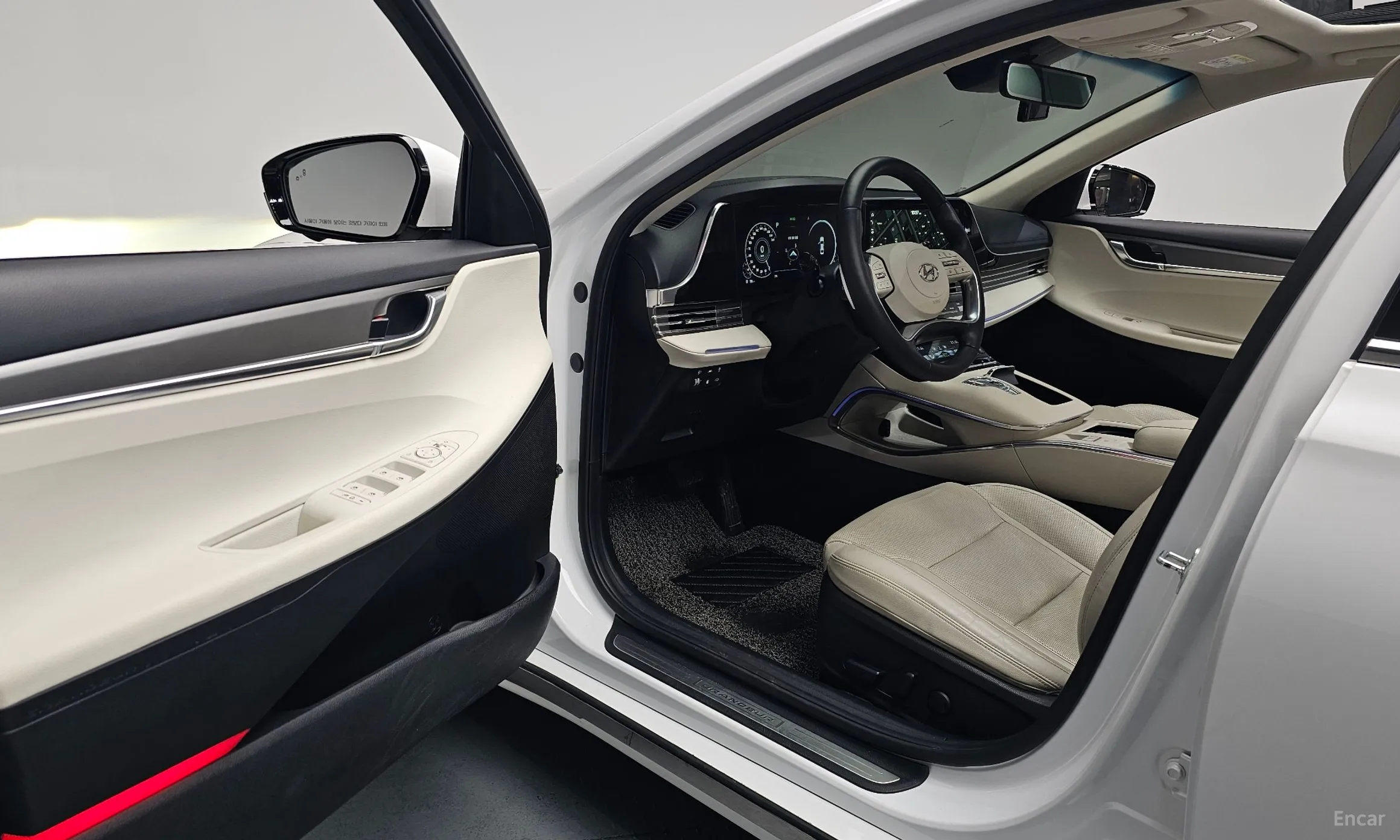 Hyundai Grandeur IG превью 10