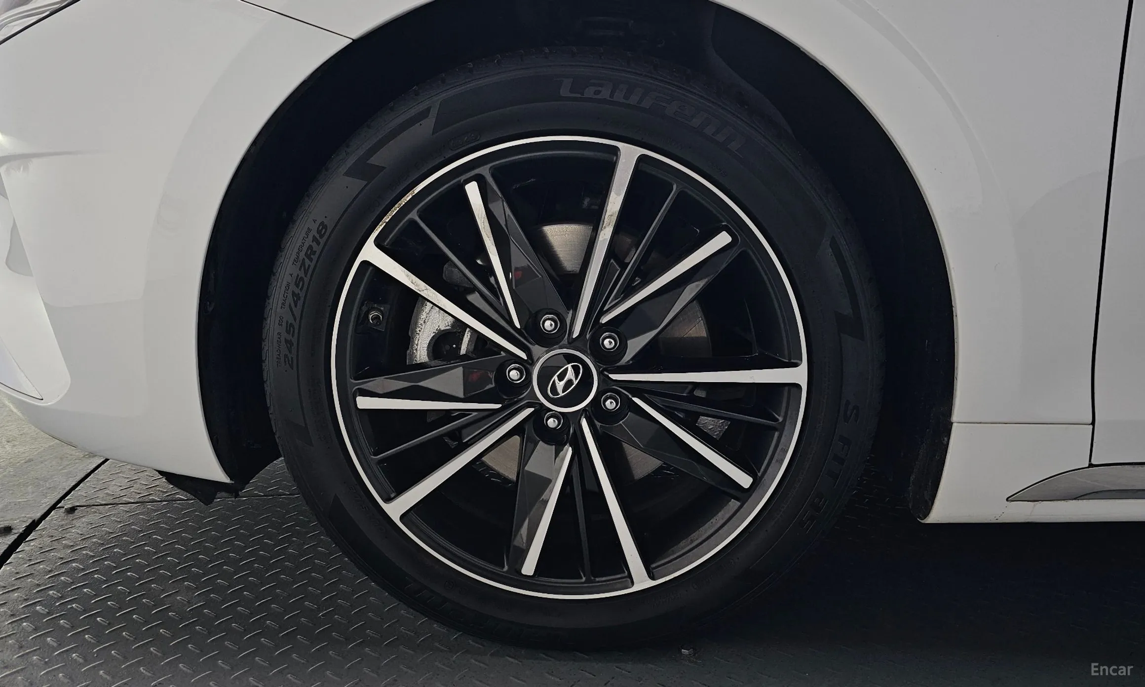 Hyundai Grandeur IG превью 5