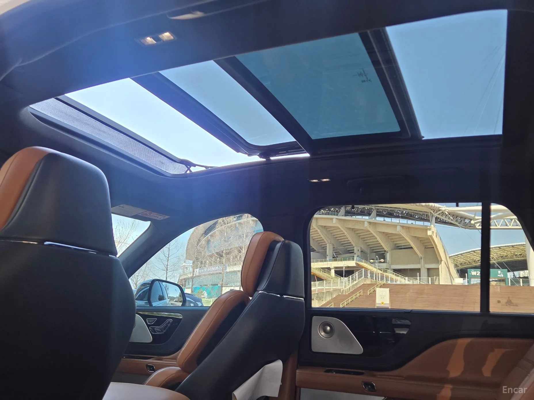 Lincoln Aviator 2nd Generation превью 11