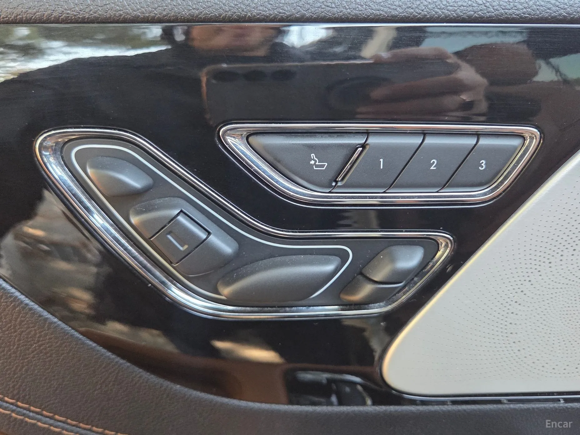 Lincoln Aviator 2nd Generation превью 12