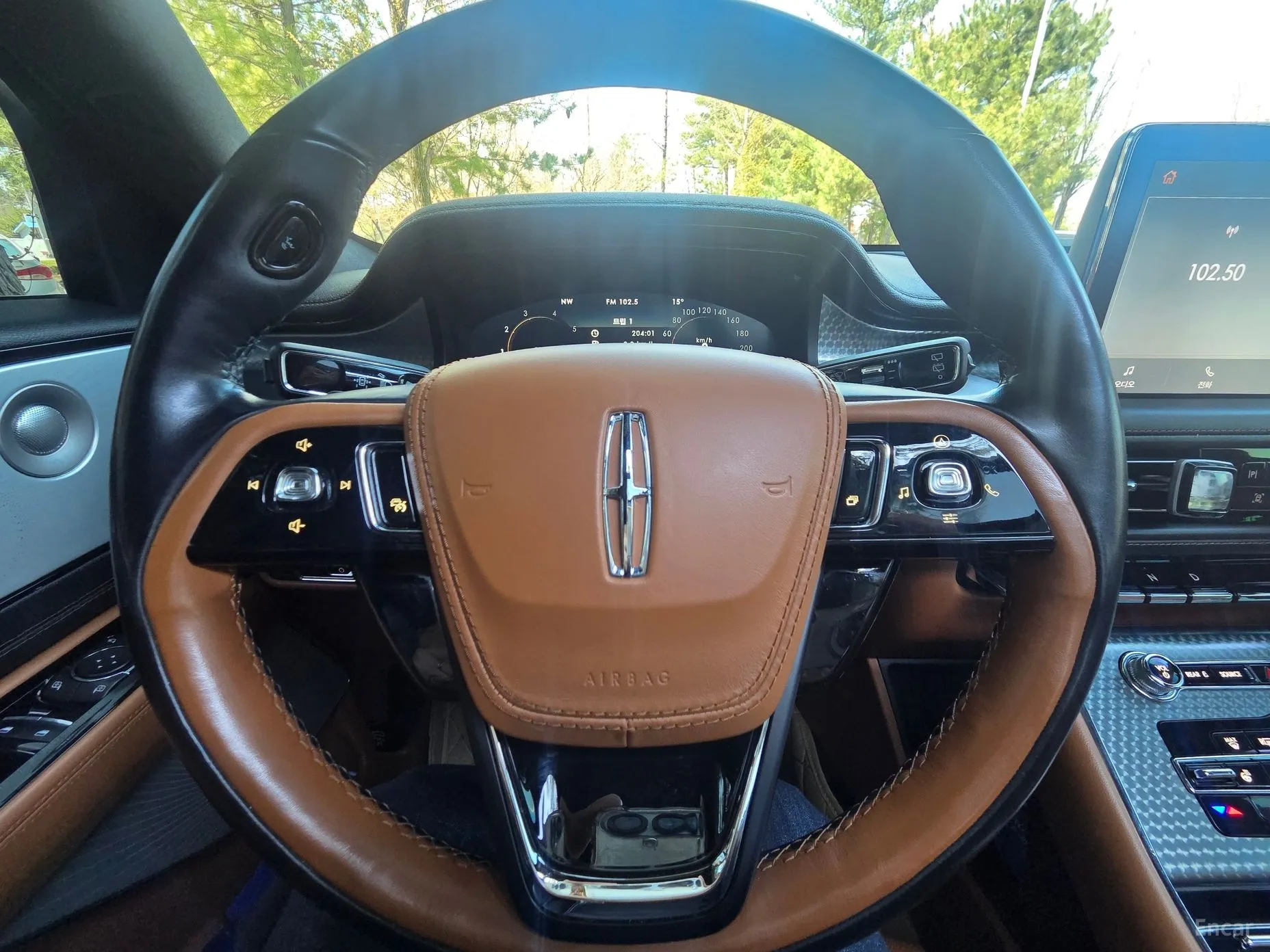 Lincoln Aviator 2nd Generation превью 15