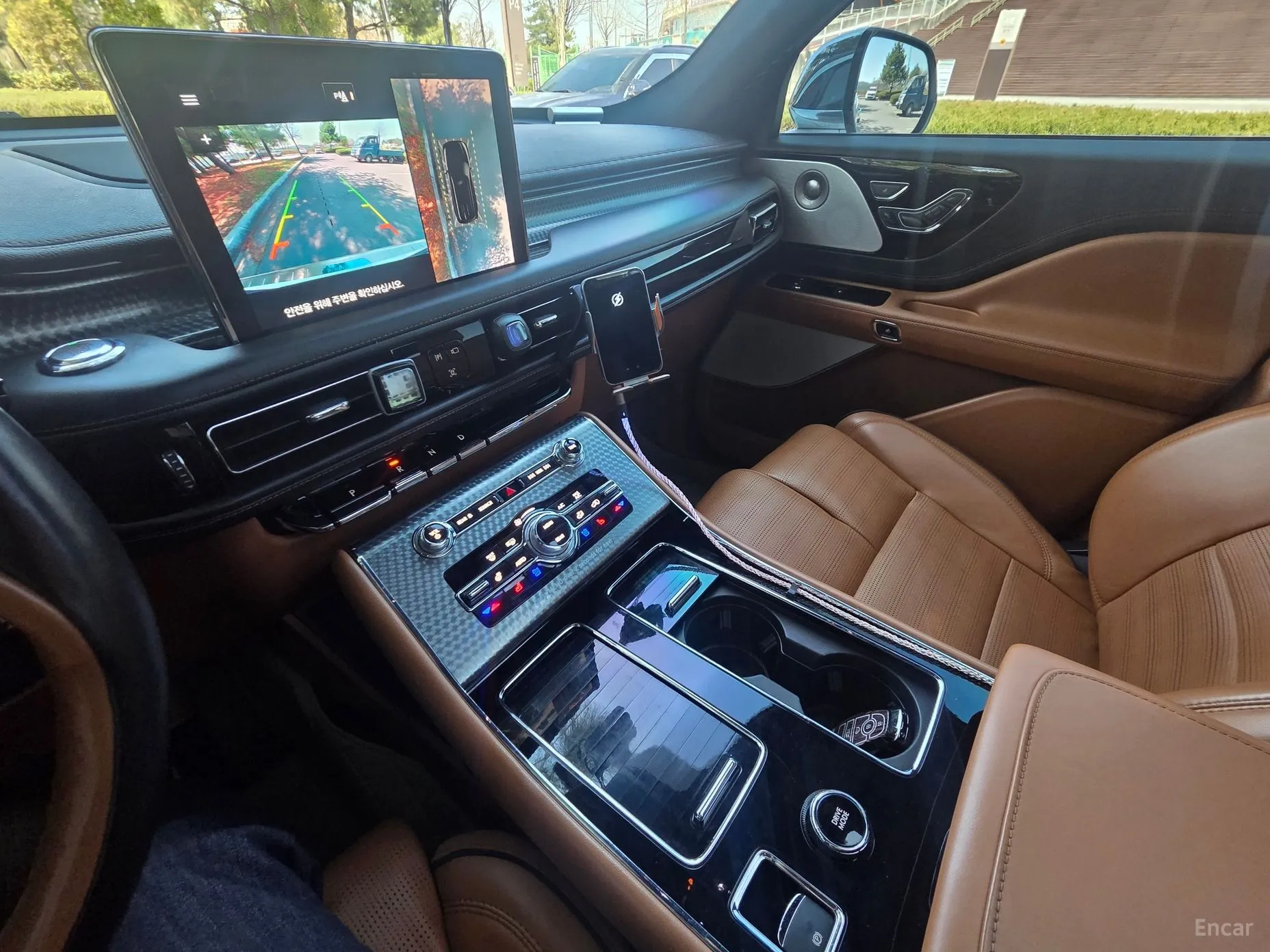 Lincoln Aviator 2nd Generation превью 19