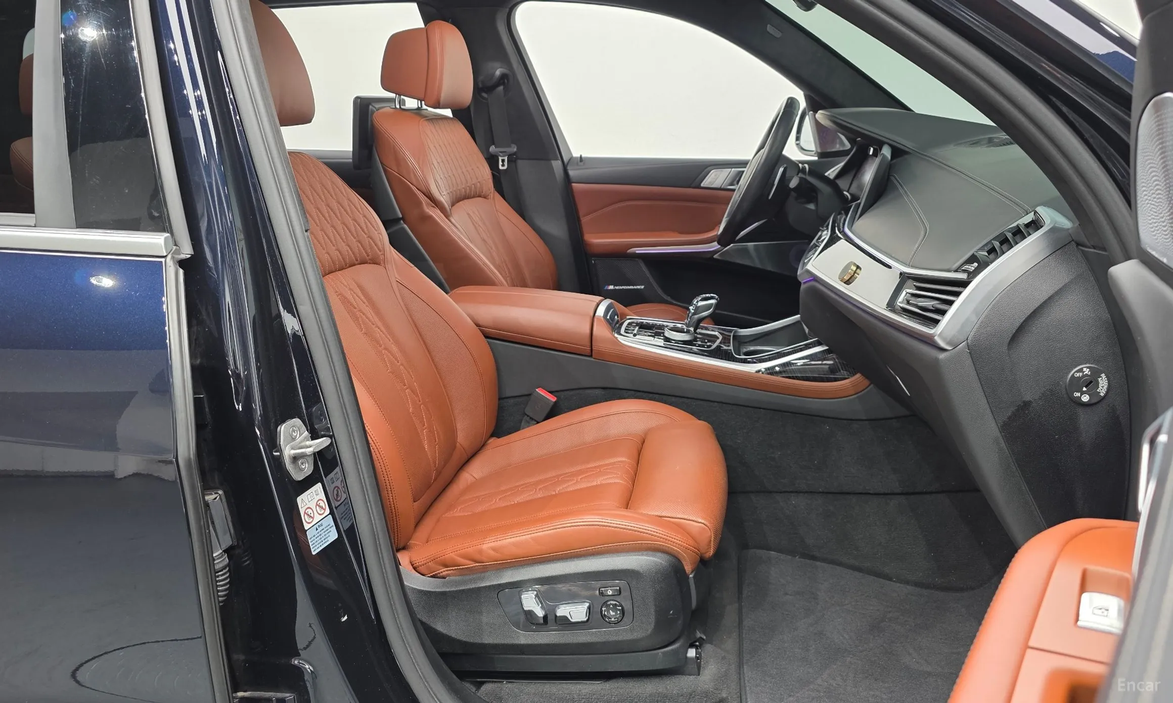 BMW X7 (G07) превью 12