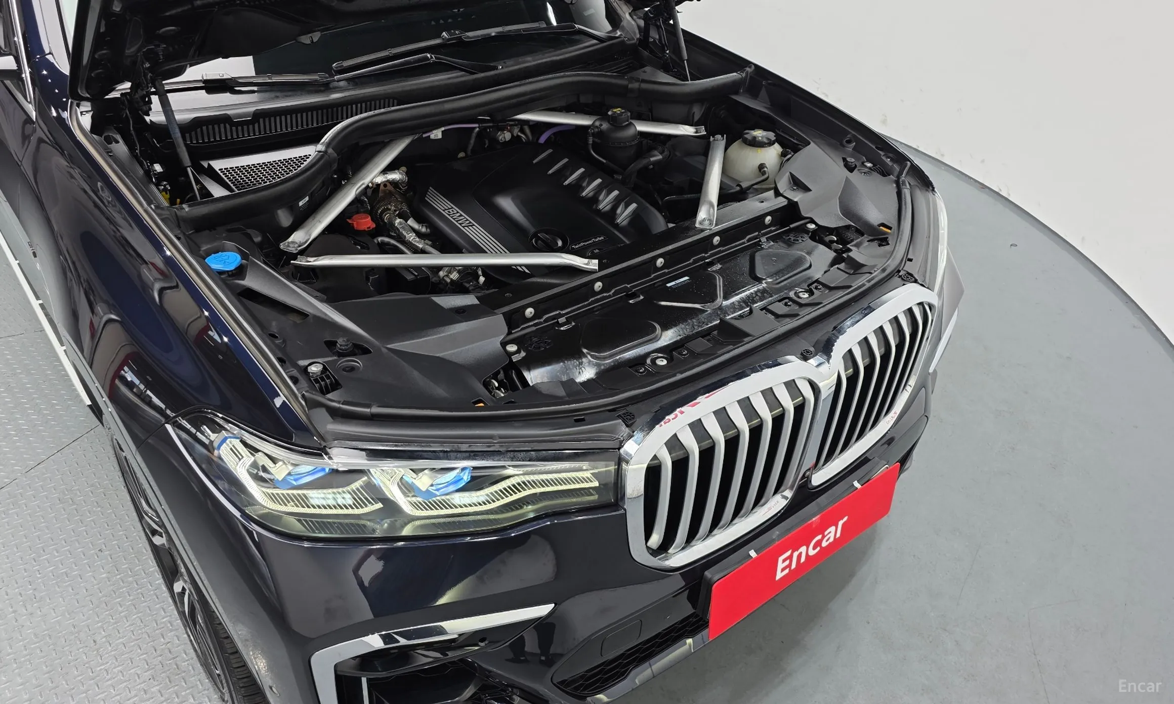 BMW X7 (G07) превью 6