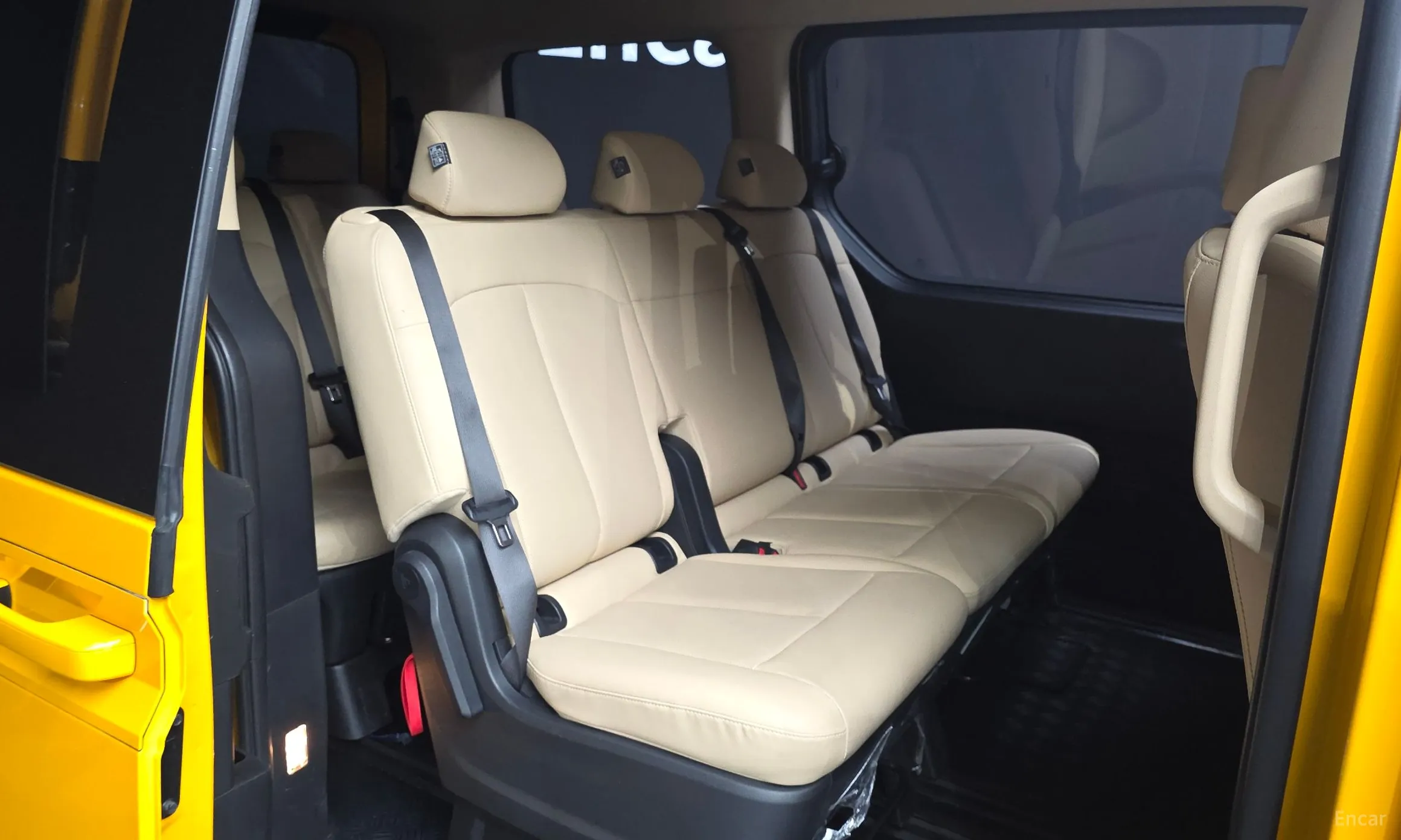Hyundai Staria превью 11