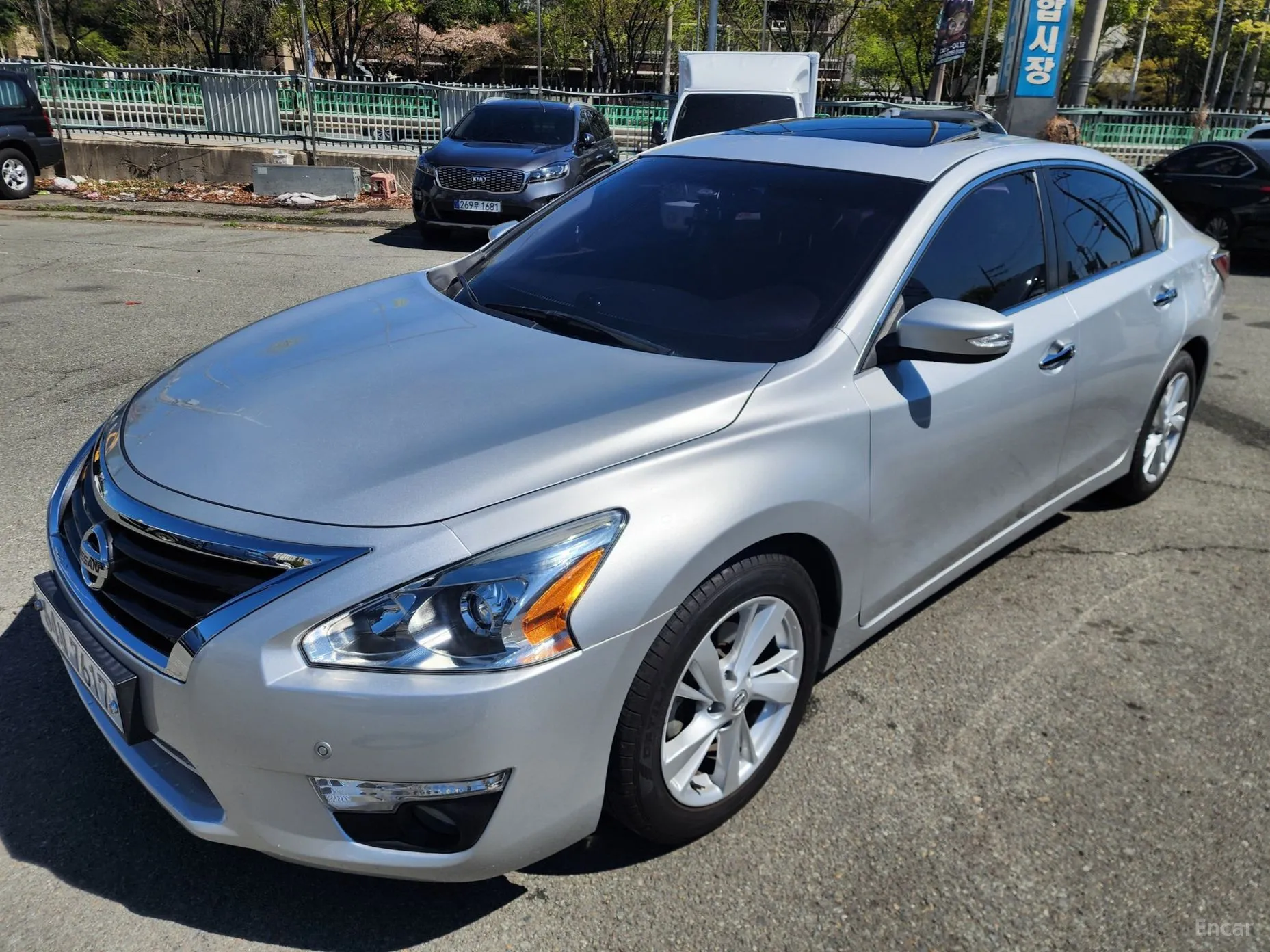 Nissan Altima превью 19