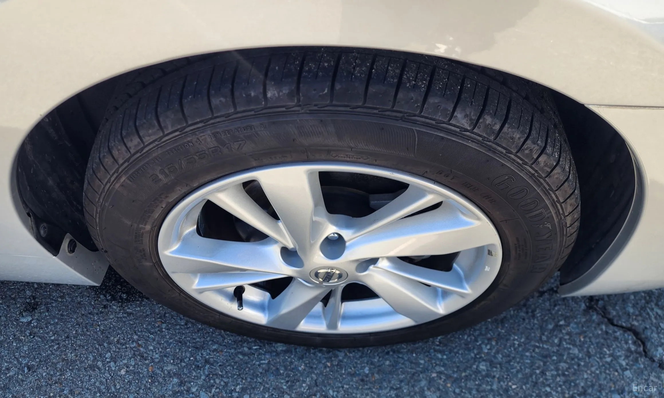 Nissan Altima превью 5
