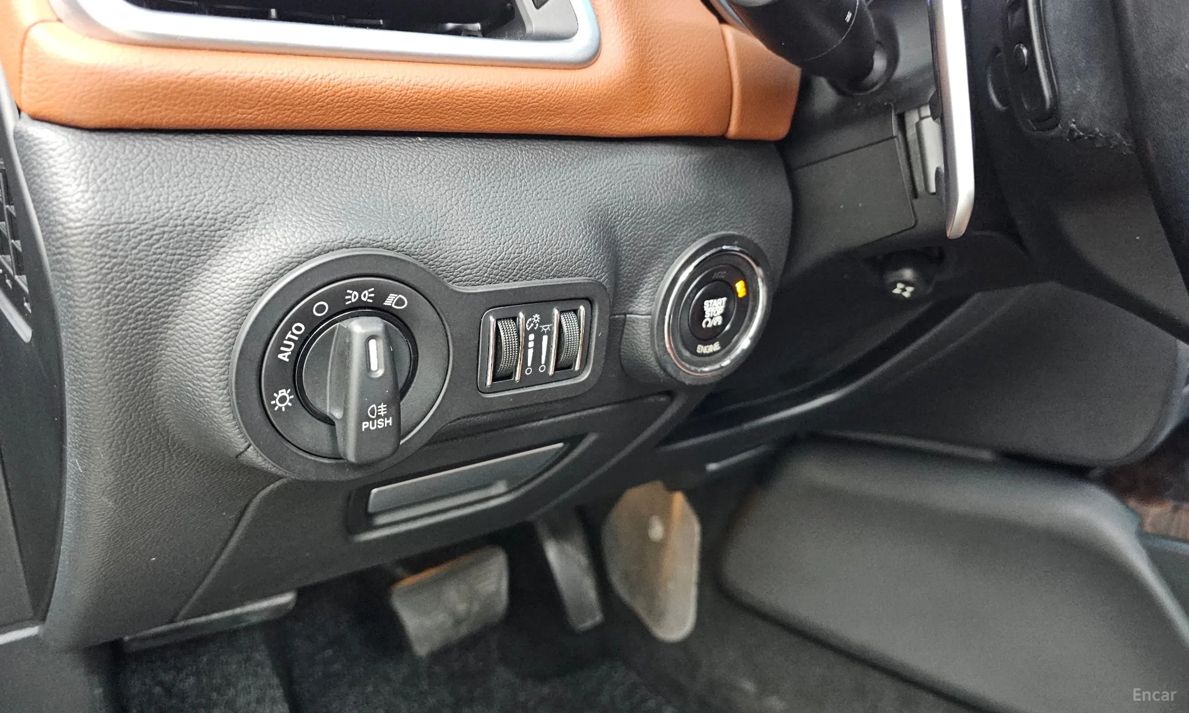 Maserati Ghibli превью 15