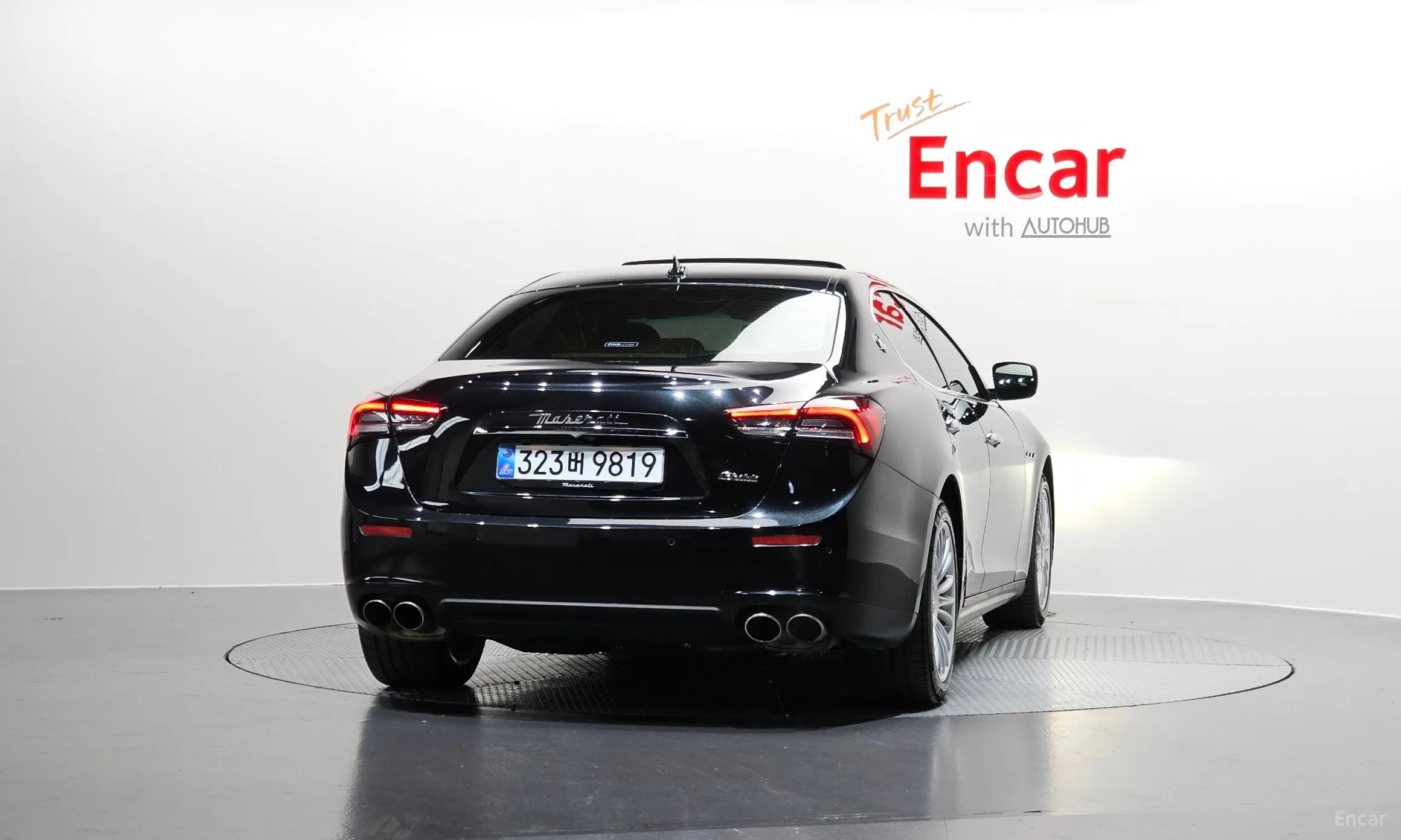 Maserati Ghibli превью 4