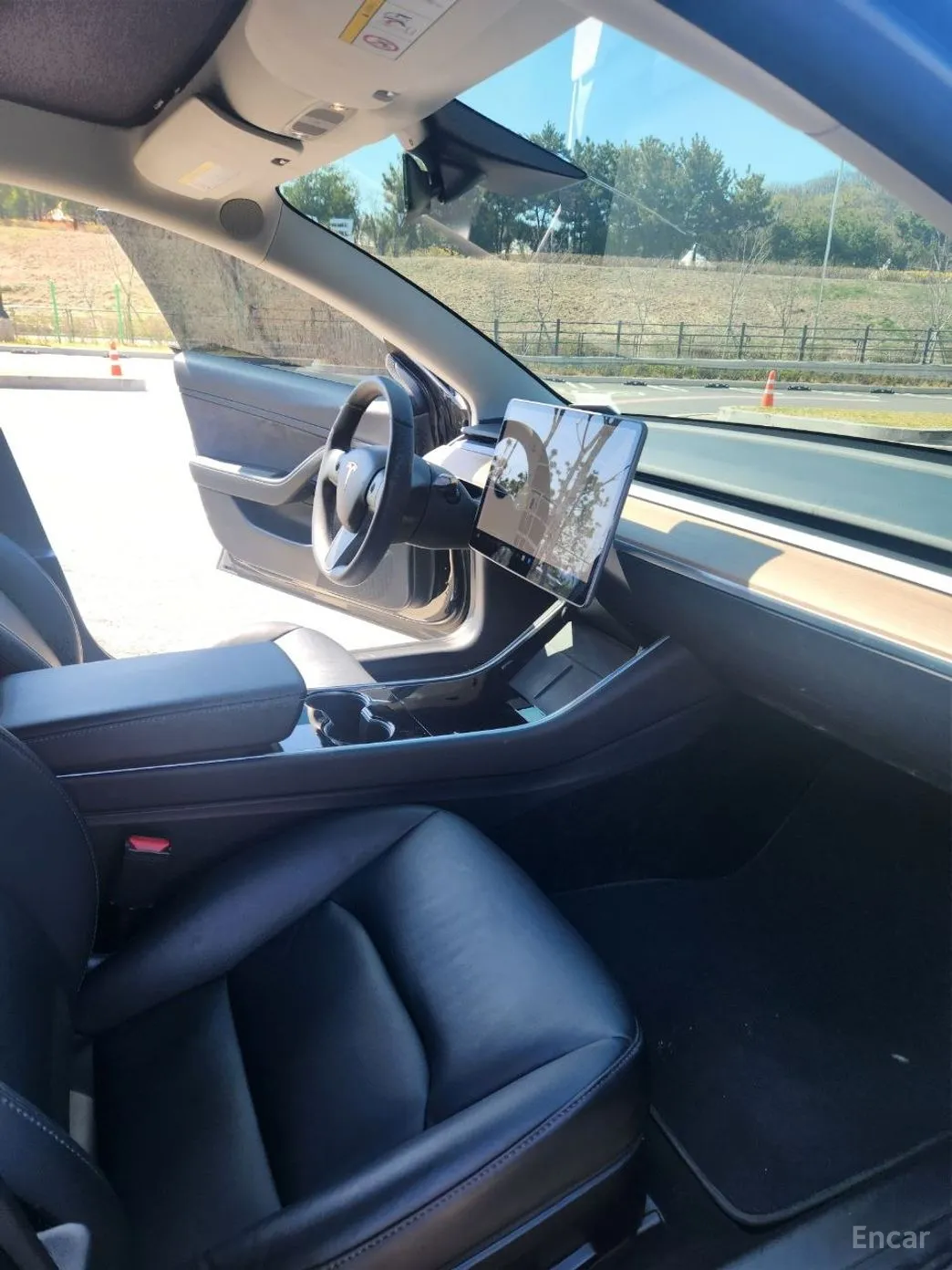 Tesla Model 3 превью 10