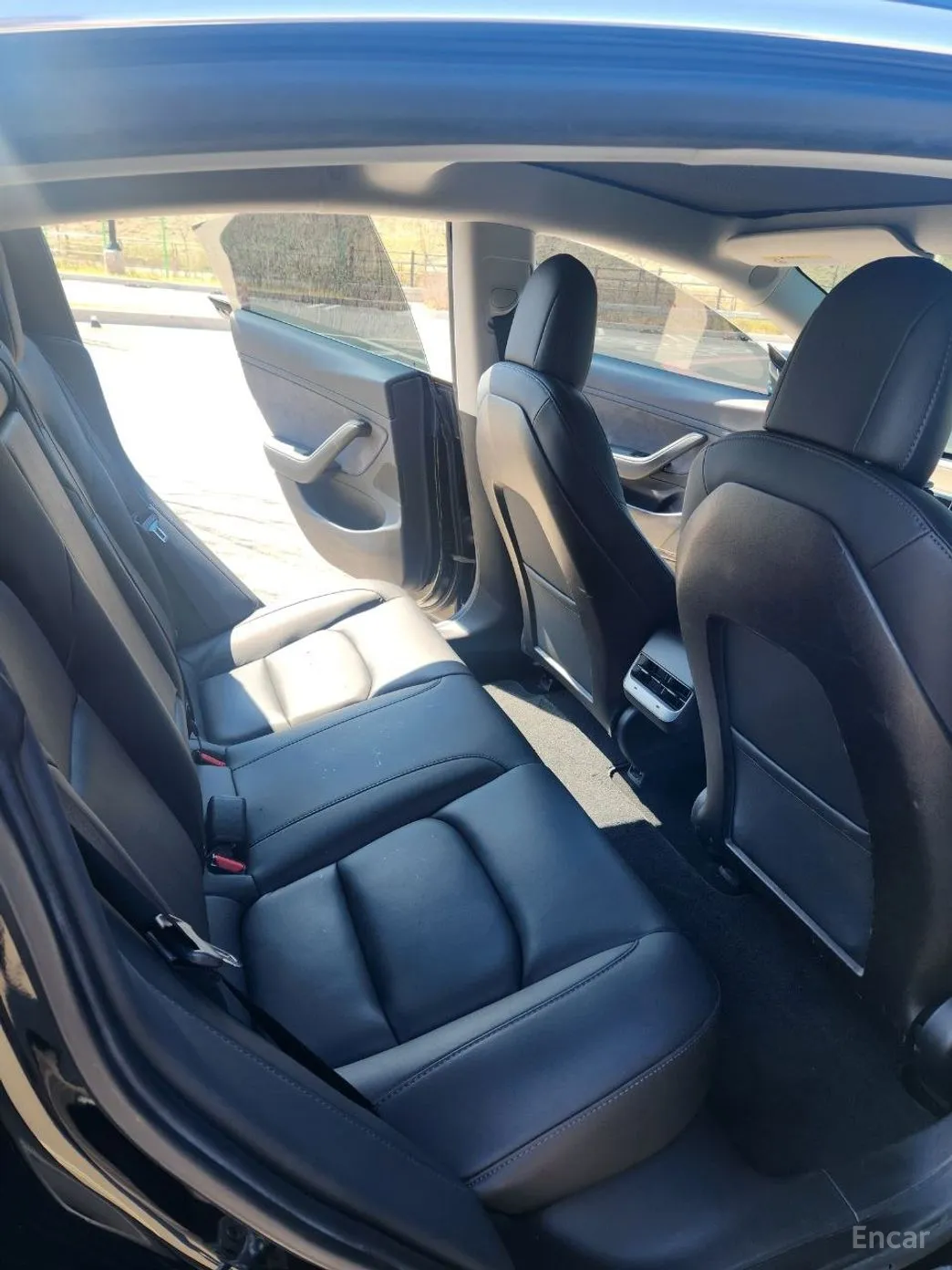 Tesla Model 3 превью 13