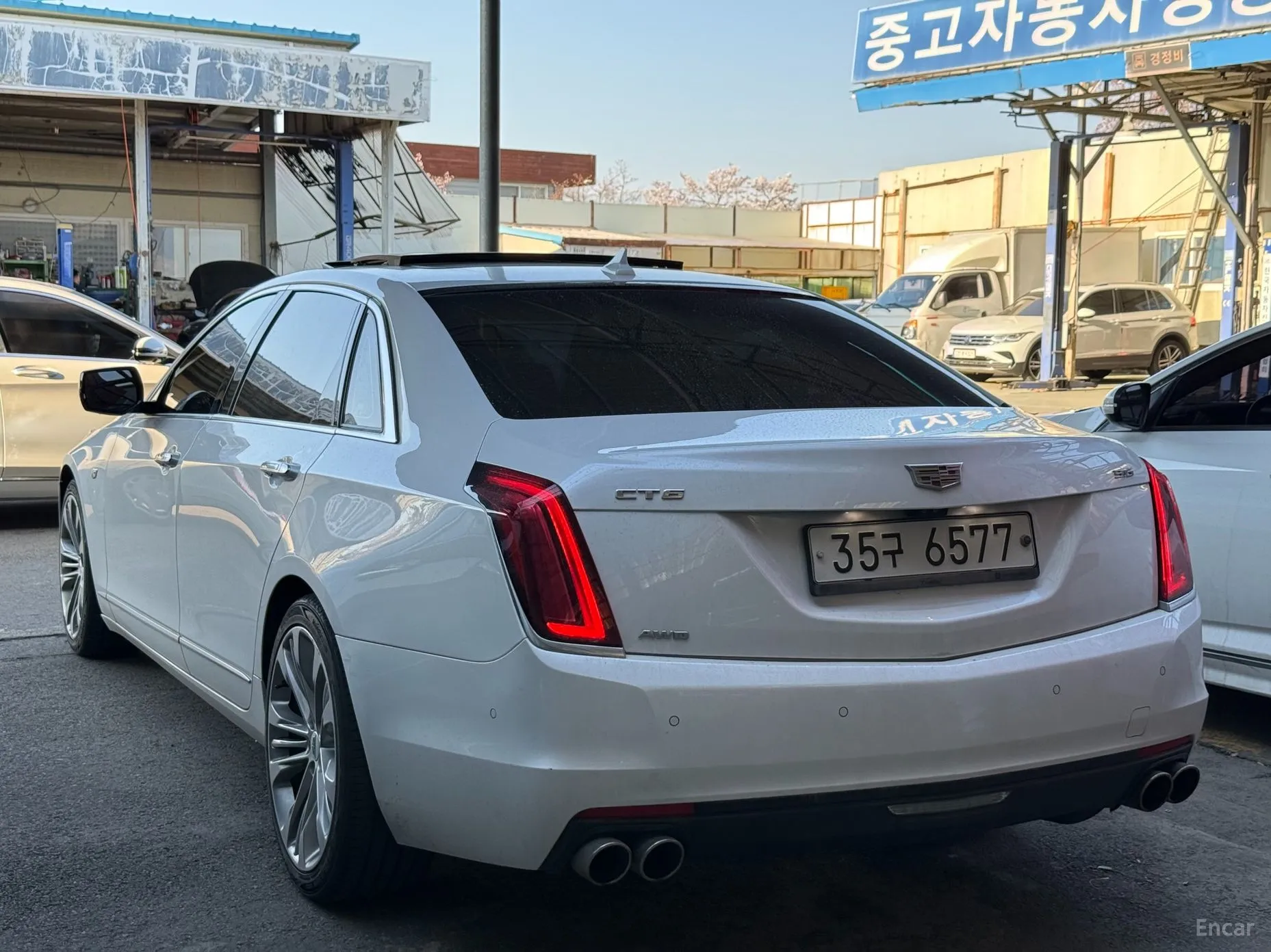 Cadillac CT6 превью 3
