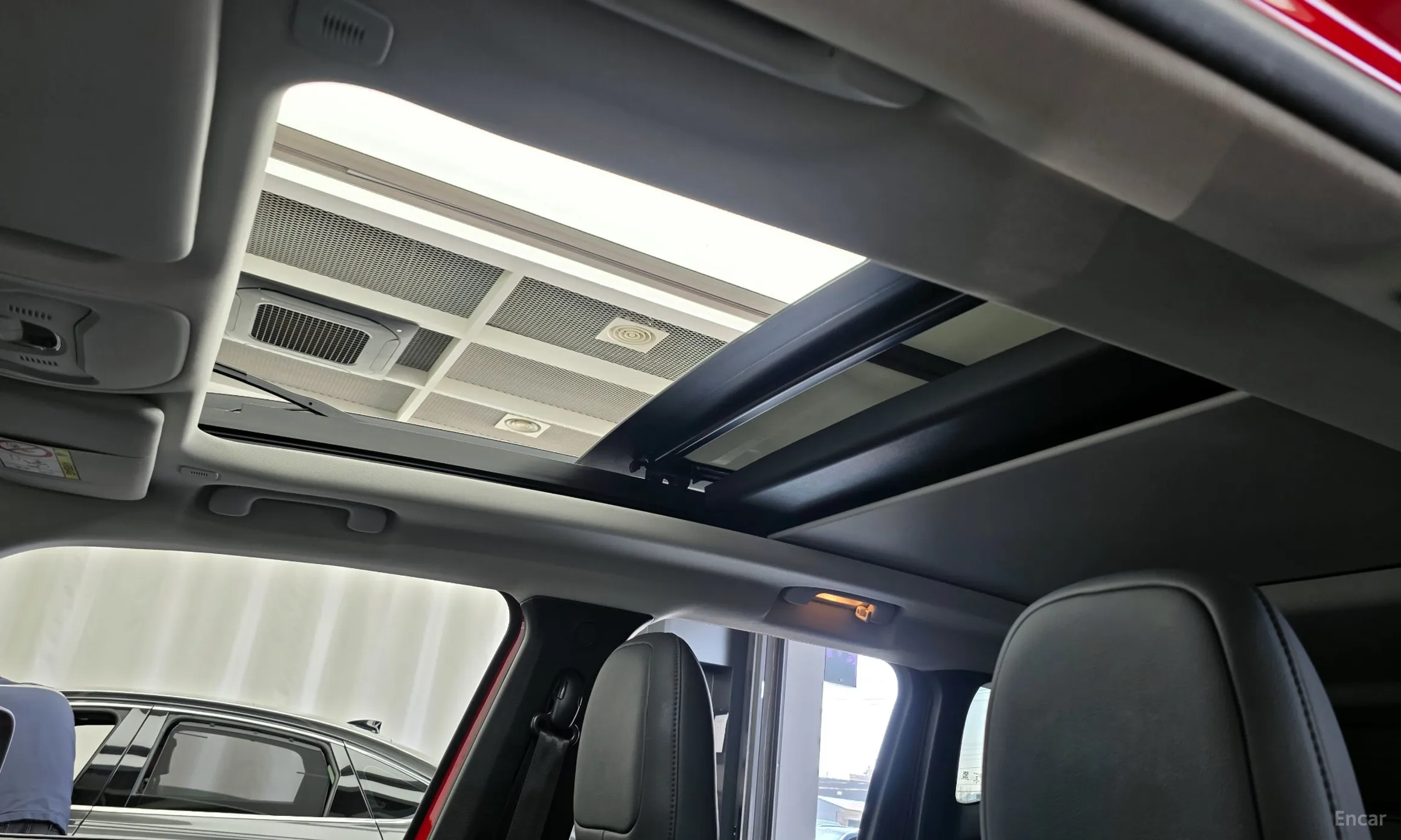 Jeep Renegade превью 17