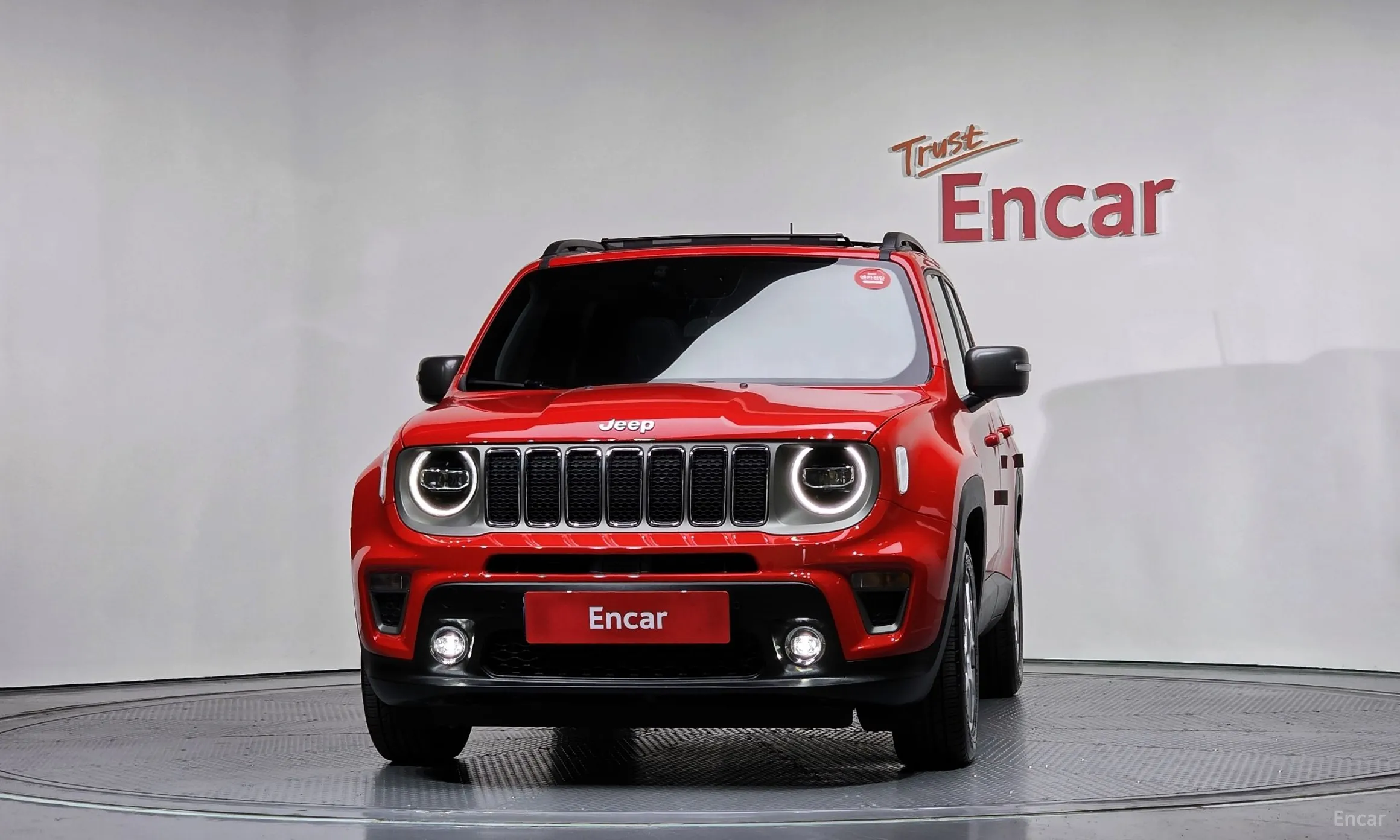 Jeep Renegade превью 3