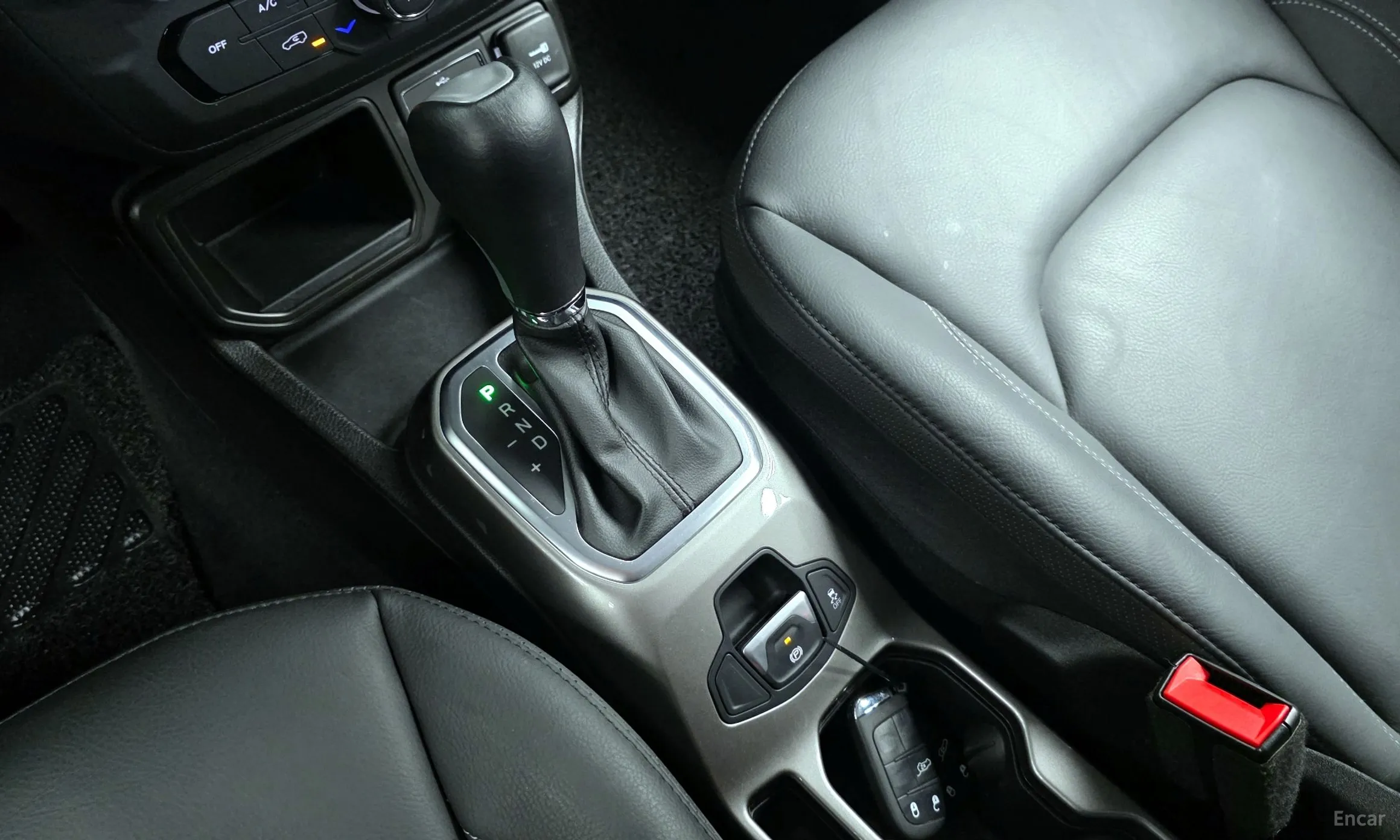 Jeep Renegade превью 9
