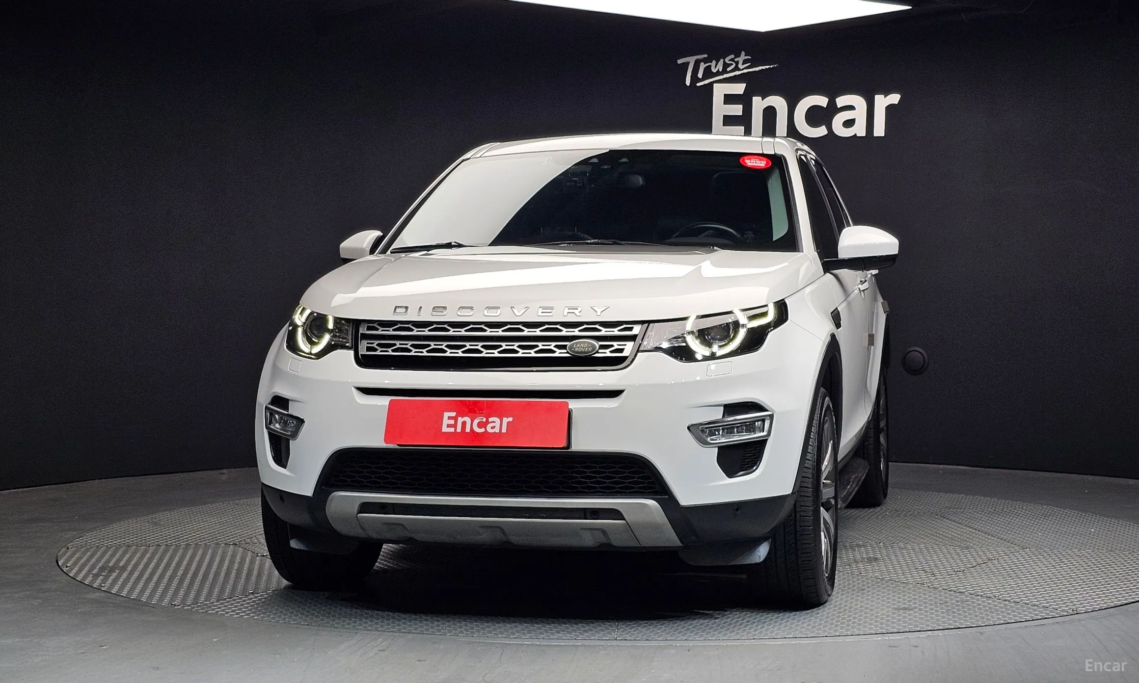 Land Rover Discovery Sports превью 3