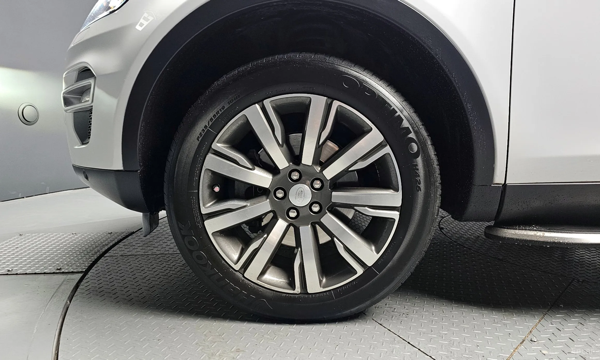Land Rover Discovery Sports превью 5