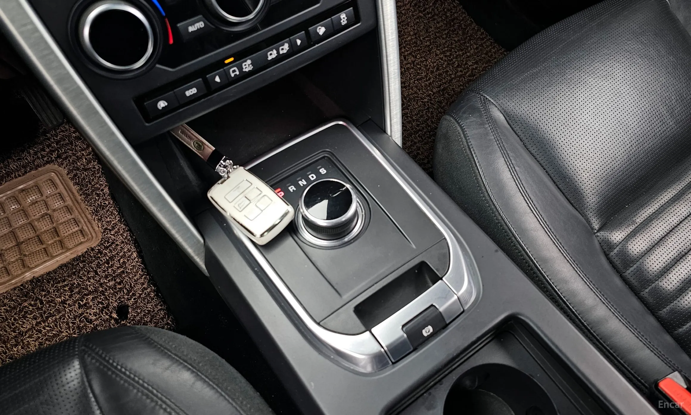 Land Rover Discovery Sports превью 9