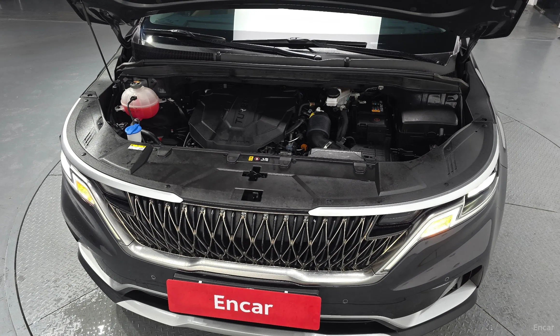 Kia Carnival Gen 4 превью 6