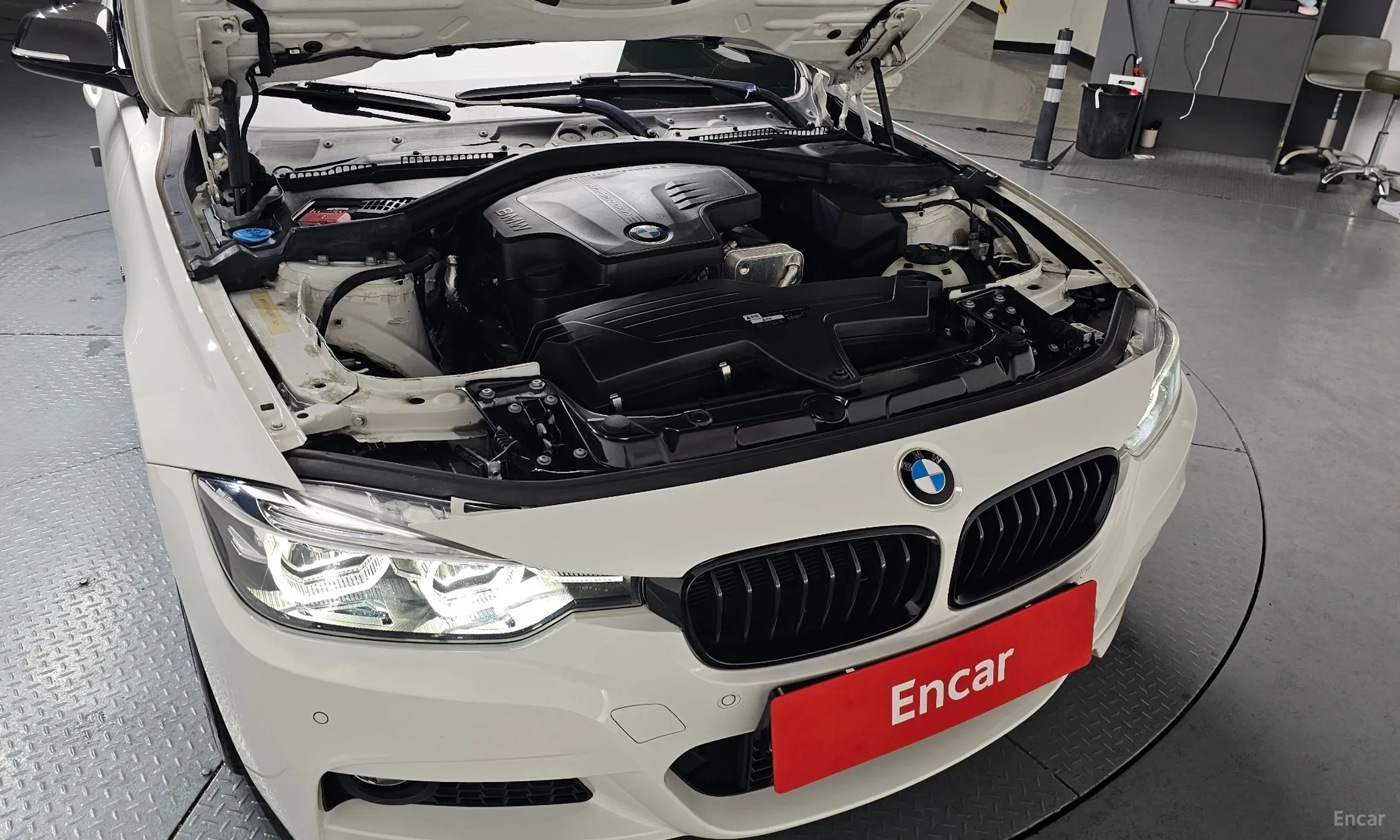 BMW 3 Series (F30) превью 6