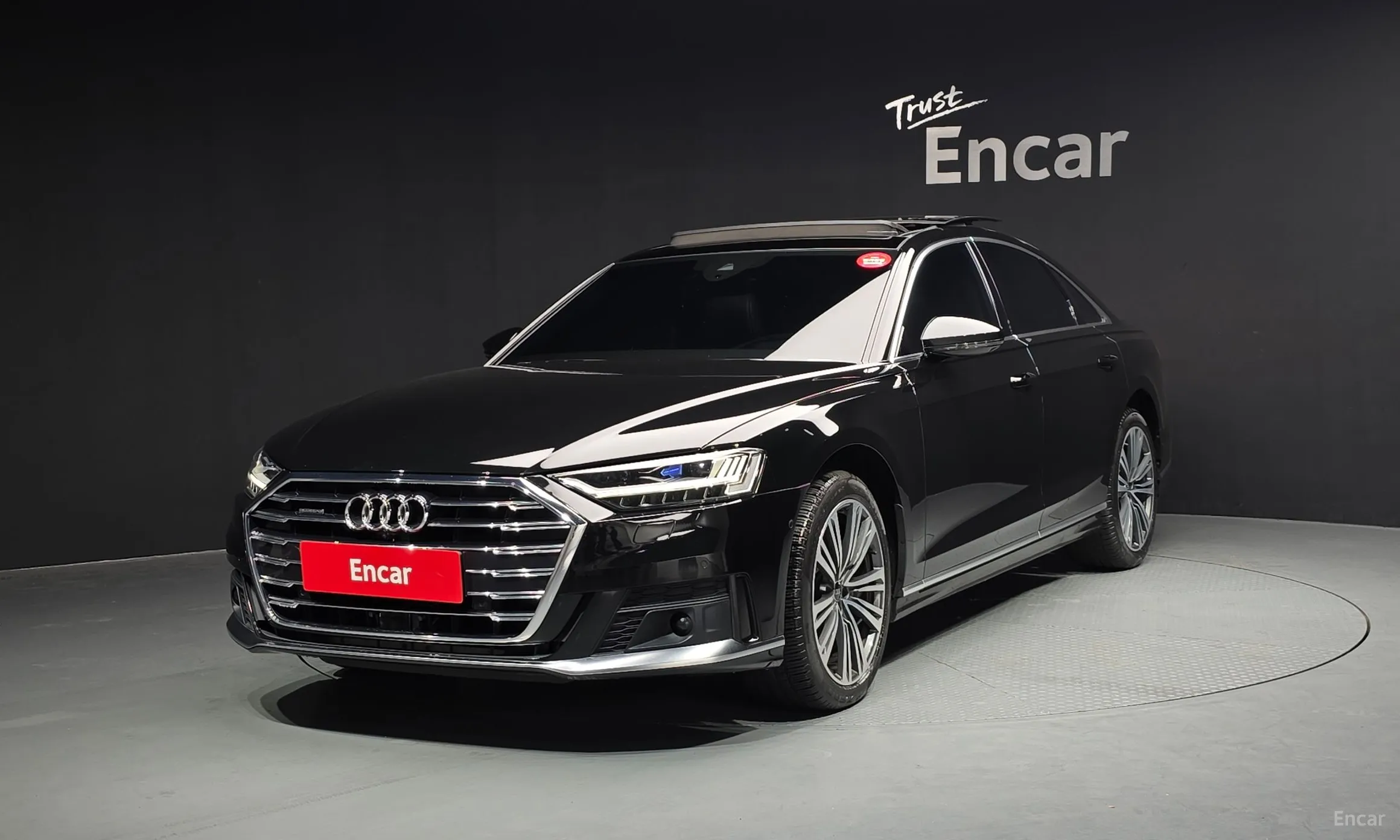 Audi A8 (D5)