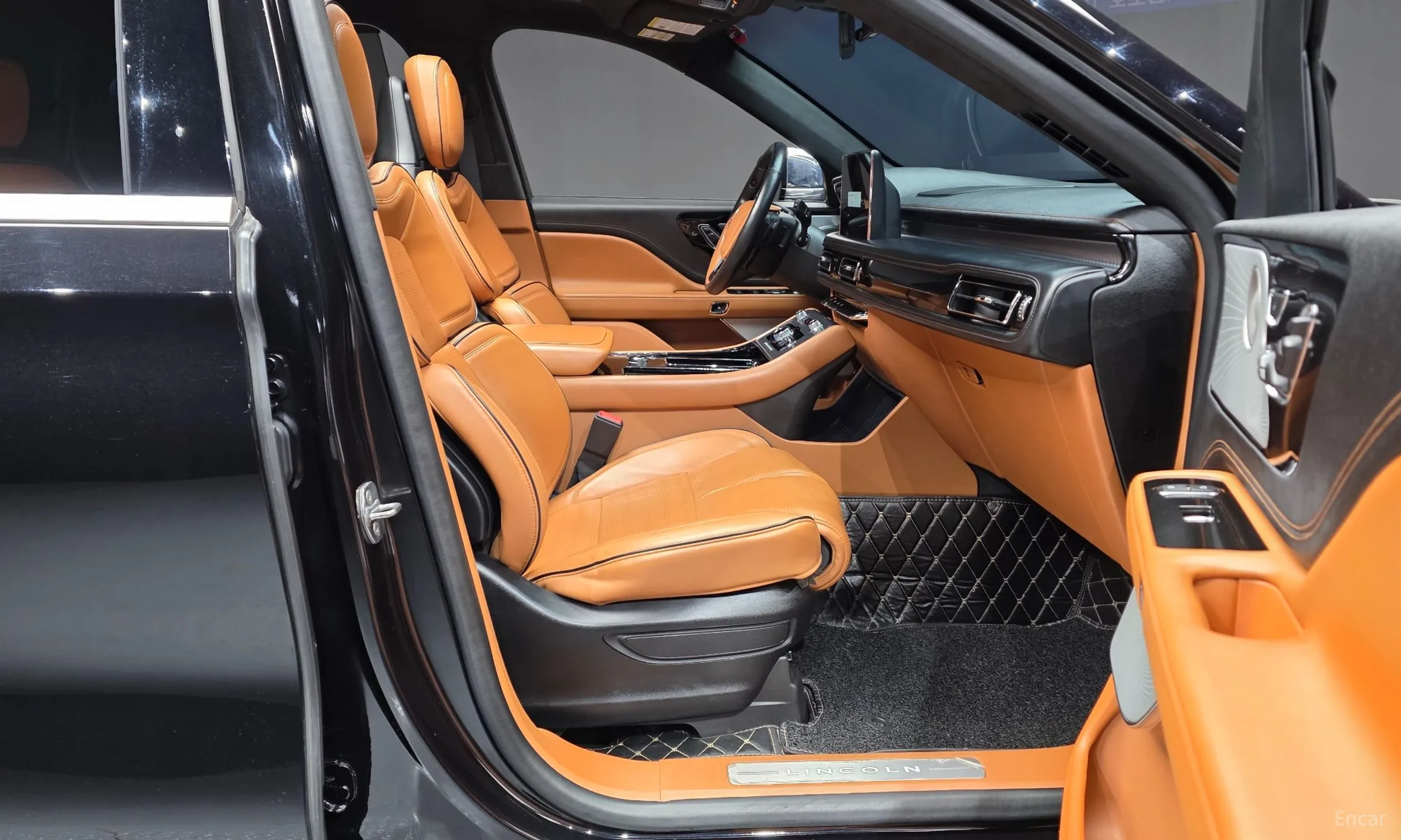 Lincoln Aviator 2nd Generation превью 11