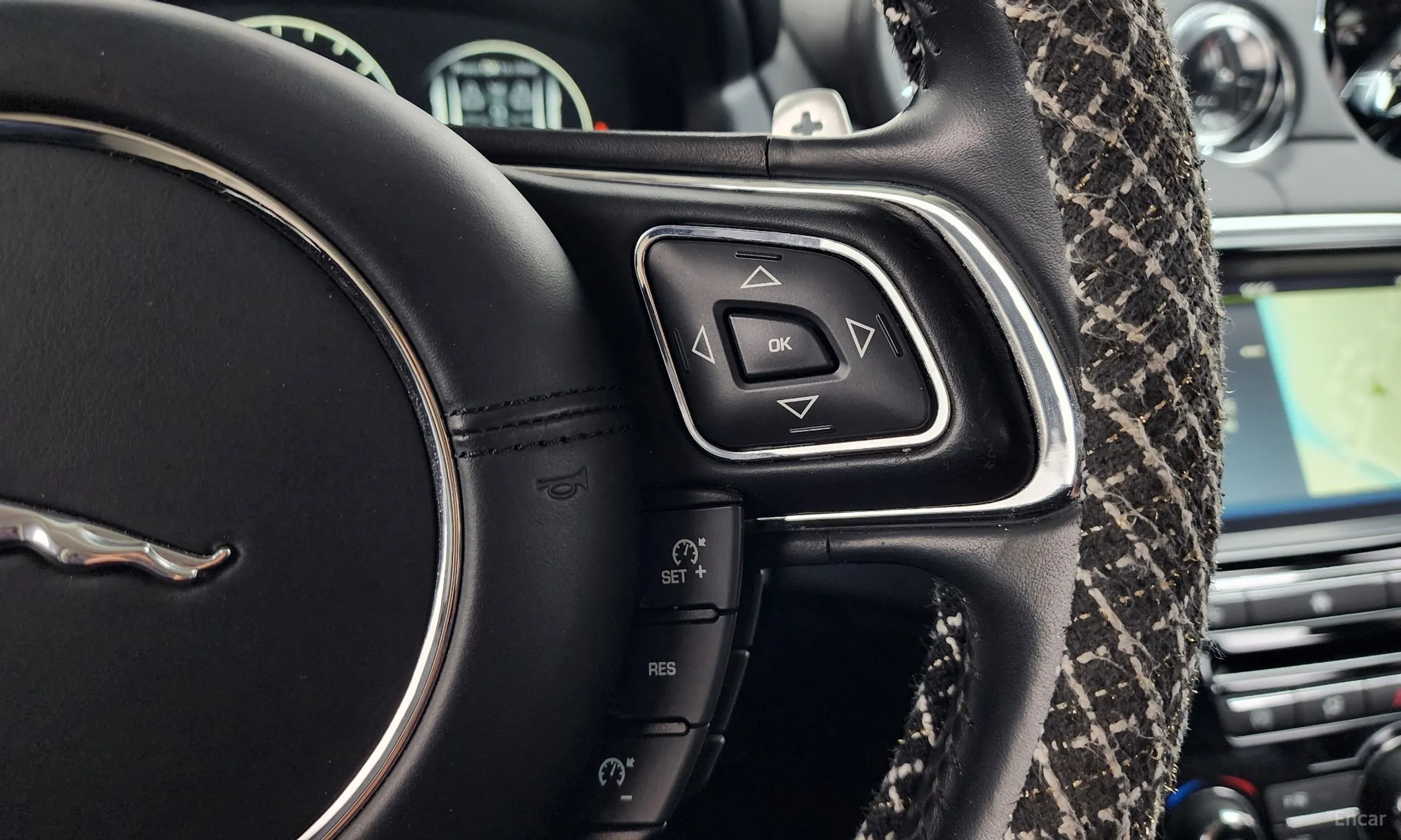 Jaguar All New XJ превью 19