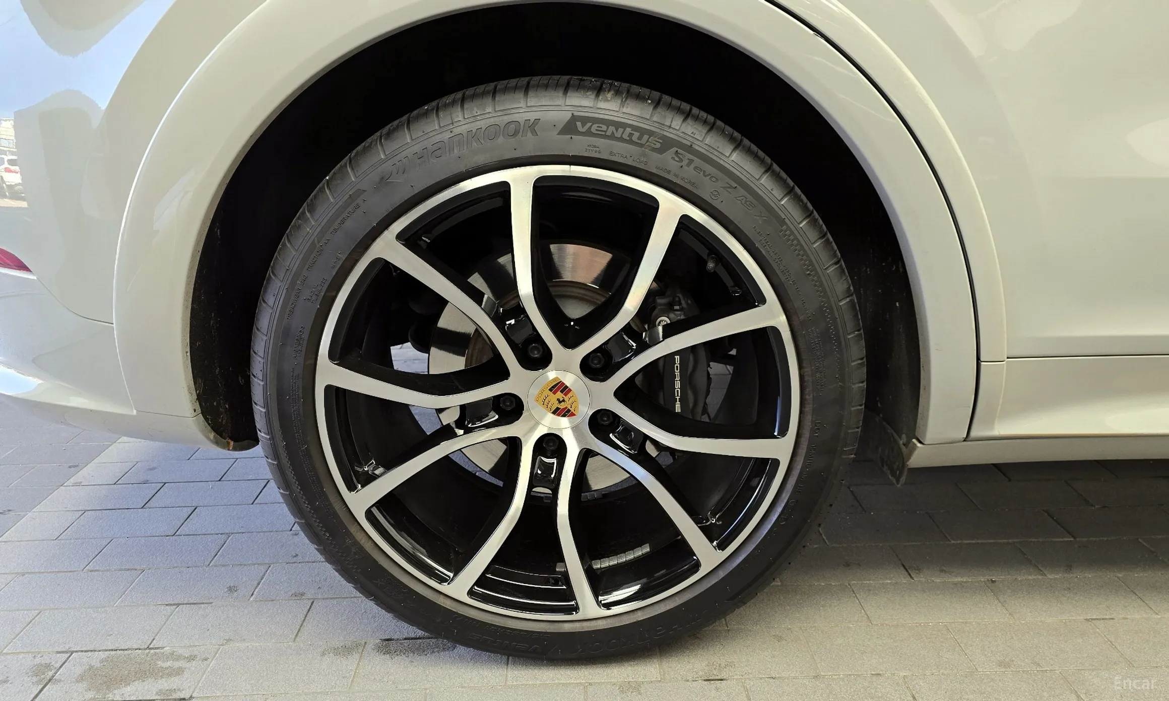 Porsche Cayenne (PO536) превью 5