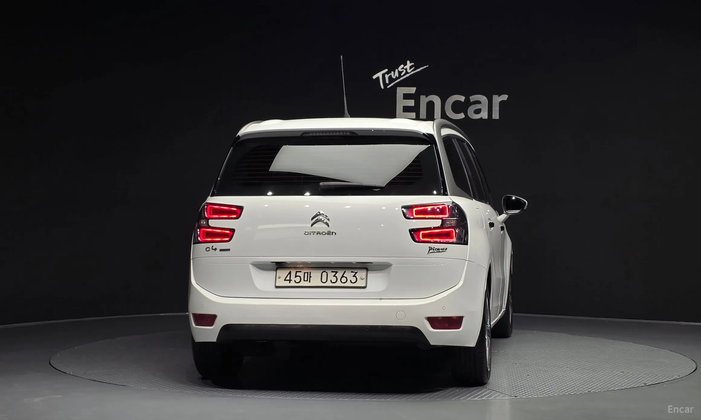 Citroën/DS Grand C4 Picasso превью 4