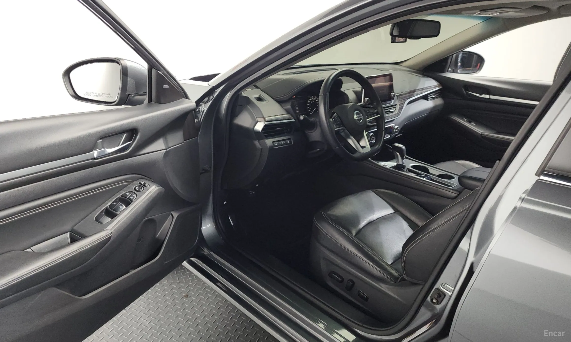 Nissan Altima (L34) превью 10