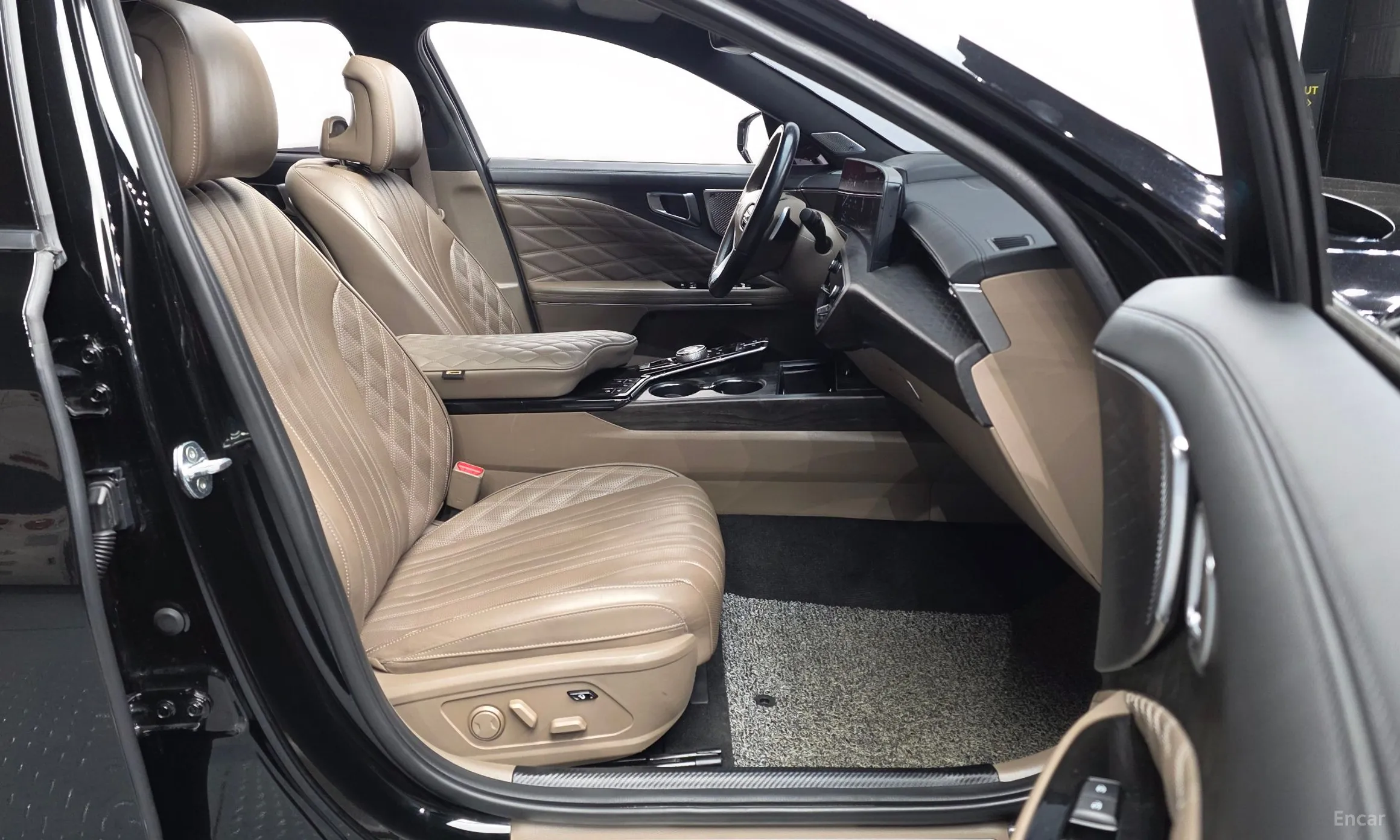 Kia K8 превью 11